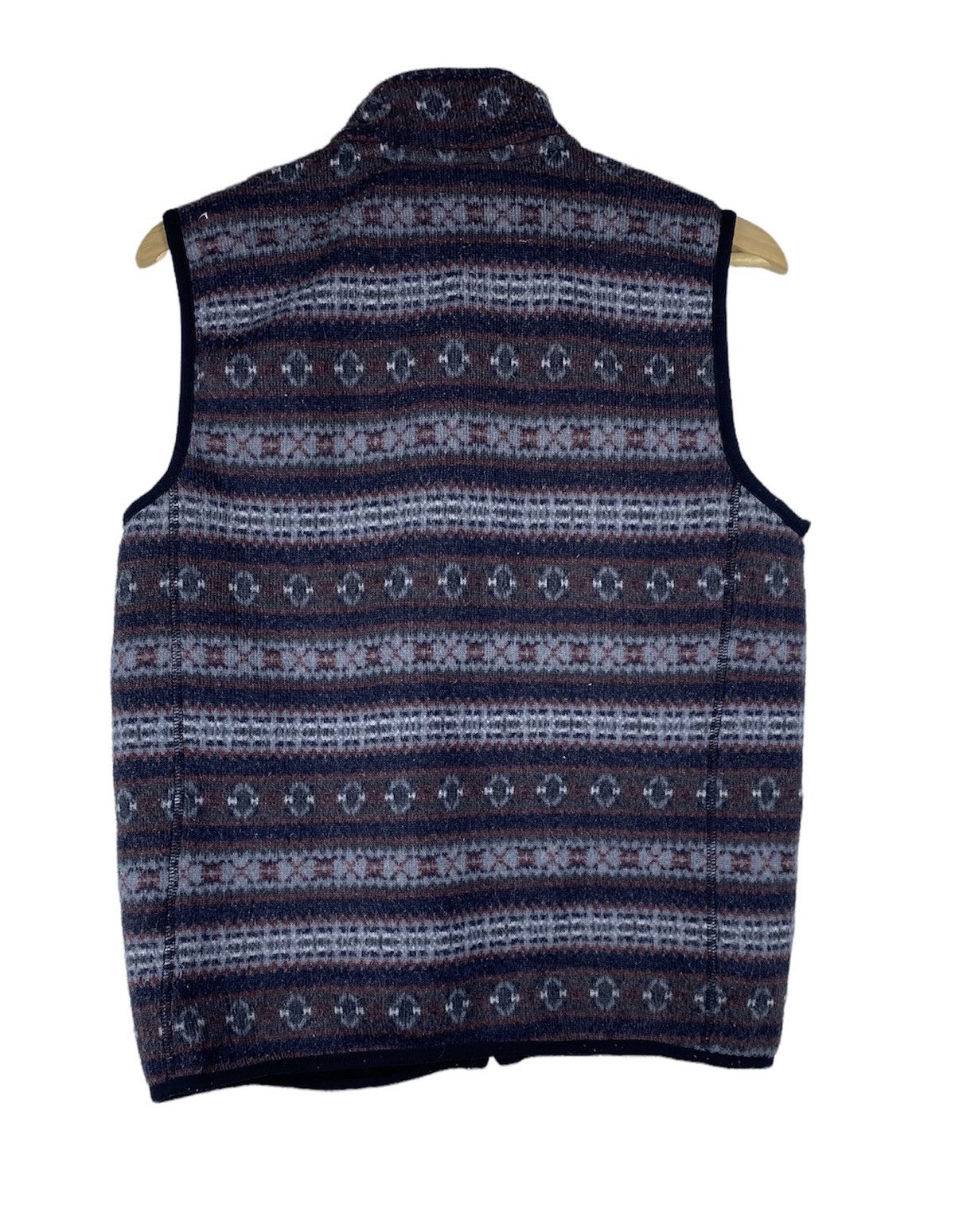 Japanese Brand OFFER 🔥 Vintage Y2K Uniqlo X Navajo Fleece Zip Up Vest Size US M / EU 48-50 / 2 - 2 Thumbnail