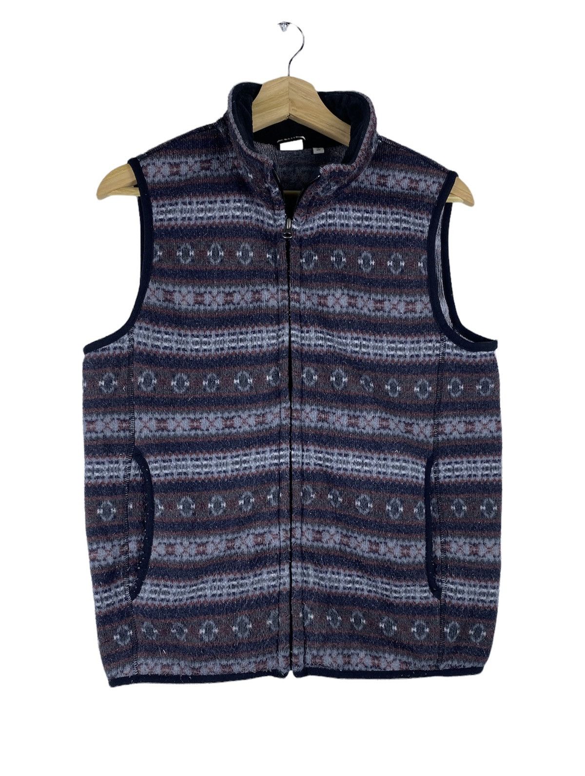 Japanese Brand OFFER 🔥 Vintage Y2K Uniqlo X Navajo Fleece Zip Up