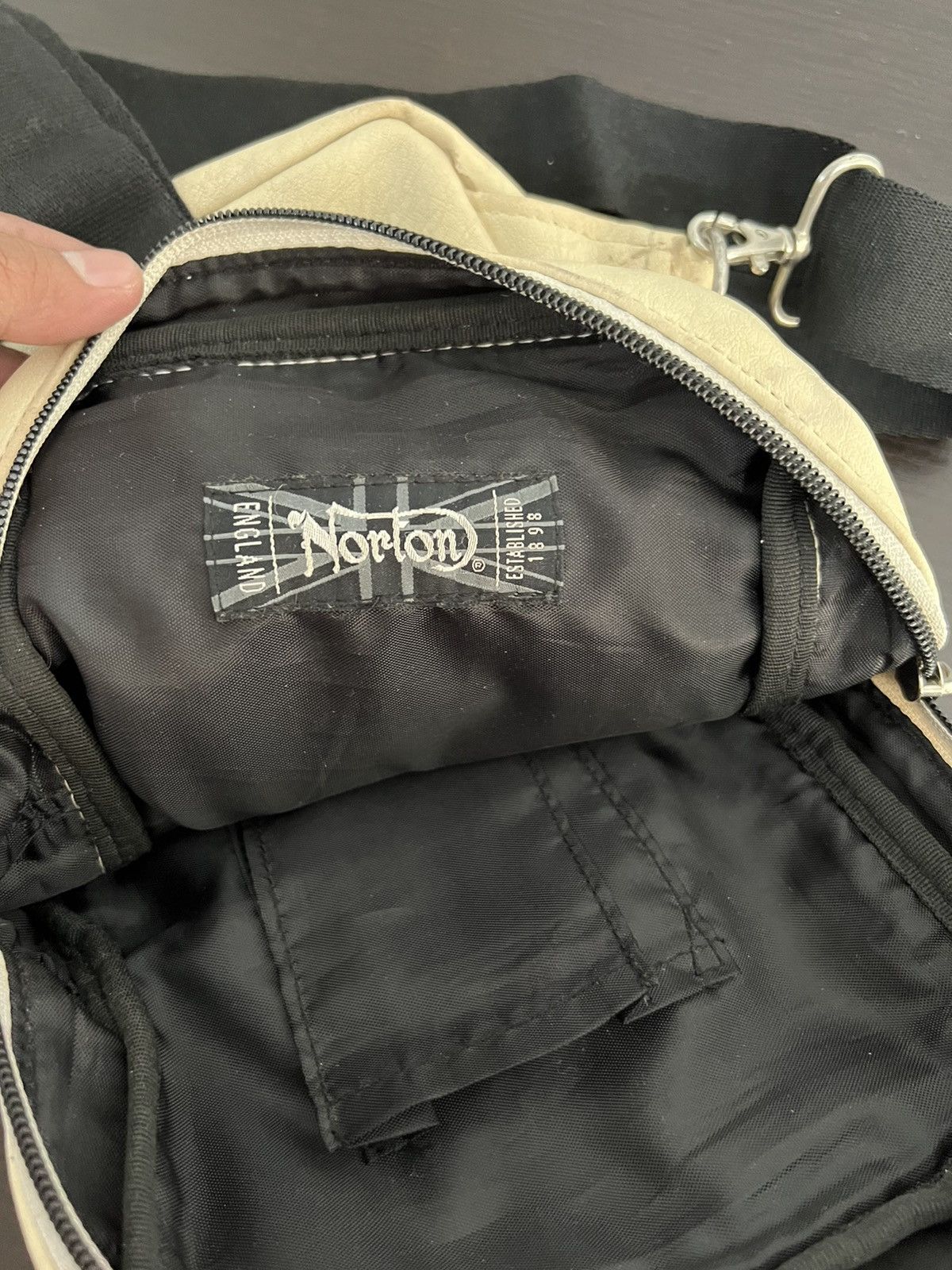 Norton Vintage Norton Crossbody Bag Size ONE SIZE - 7 Thumbnail