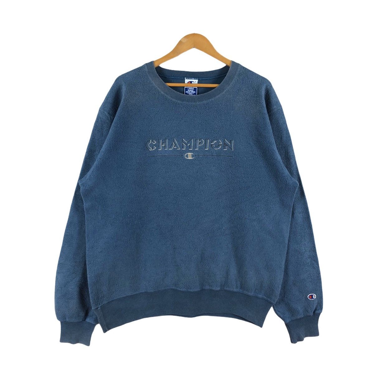 Champion Vintage Champion Center Logo Sweatshirt Size US L / EU 52-54 / 3 - 1 Thumbnail