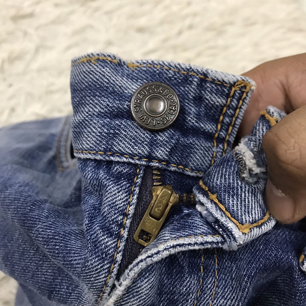 Levi's Vintage Levi’s Top Button 359 Zip Talon42 Short Pants Size US 28 / EU 44 - 10 Thumbnail