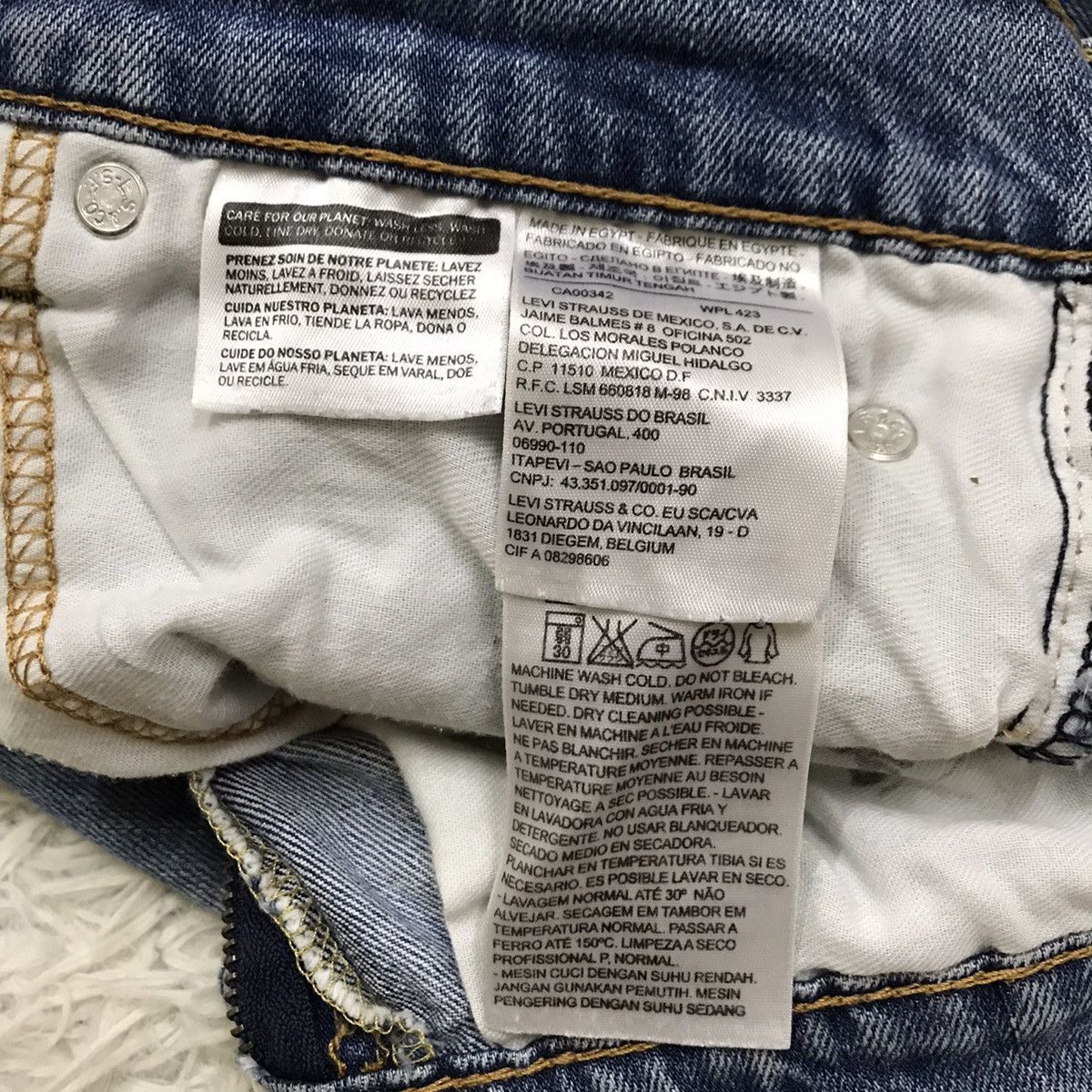 Levi's Levis 511 Denim Stamp Button 4986 Jeans Custom Short Pants Size US 31 - 14 Thumbnail