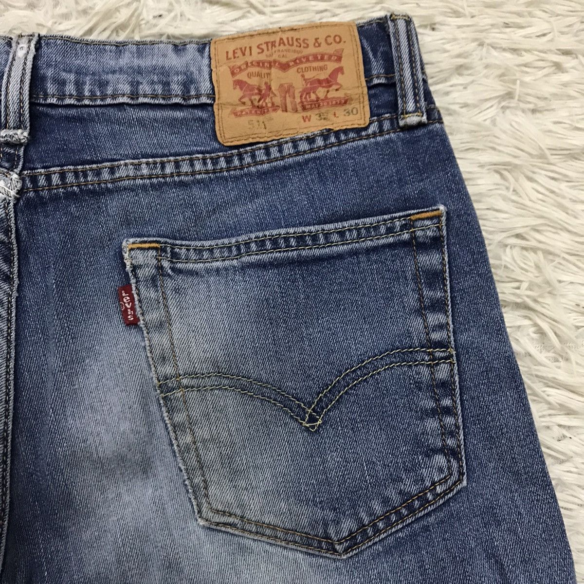 Levi's Levis 511 Denim Stamp Button 4986 Jeans Custom Short Pants Size US 31 - 6 Thumbnail