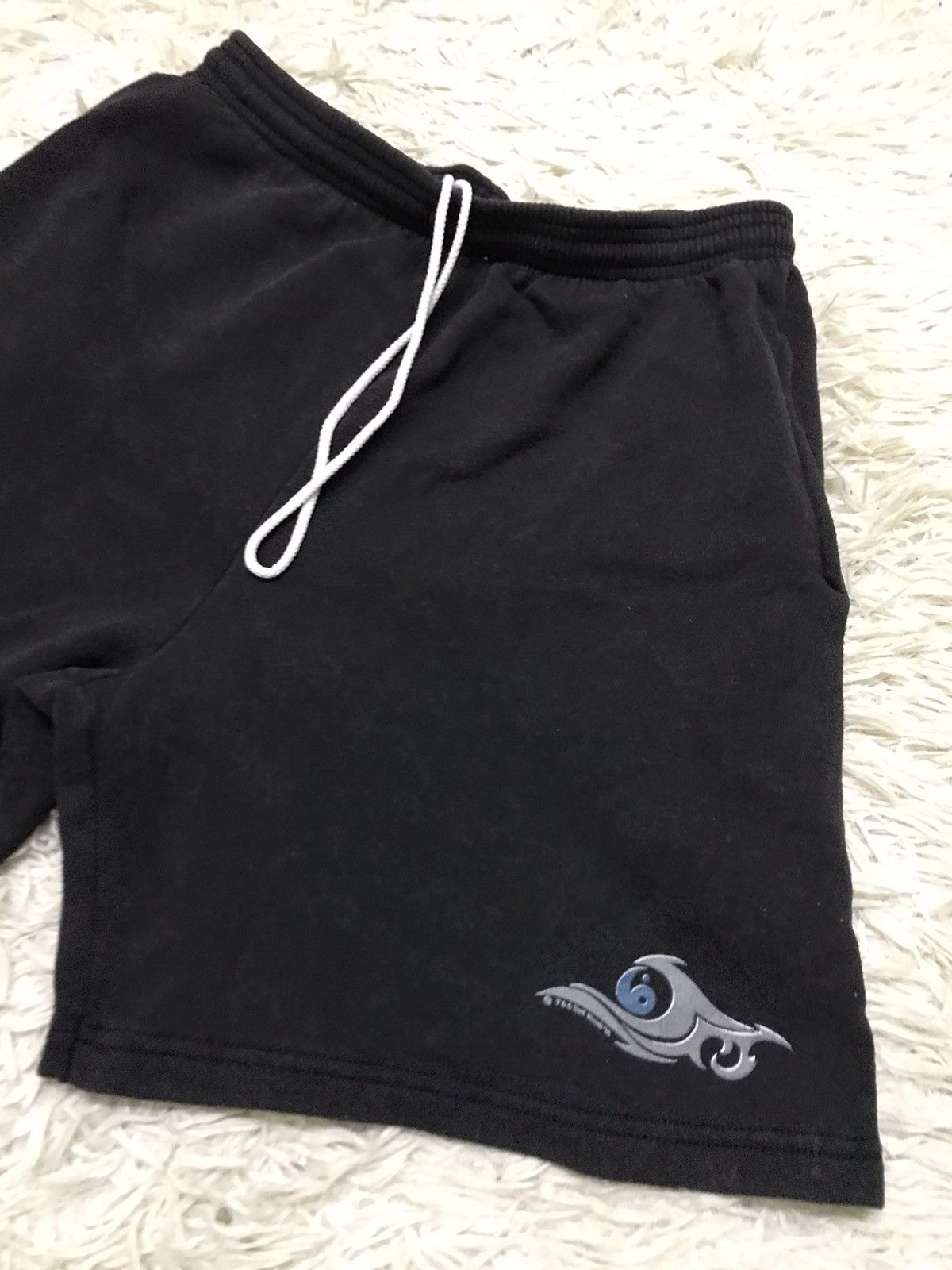 Life's a Beach SUN FADED🔥VINTAGE 90s T&C SURF HAWAII SHORT PANTS Size US 30 / EU 46 - 2 Thumbnail