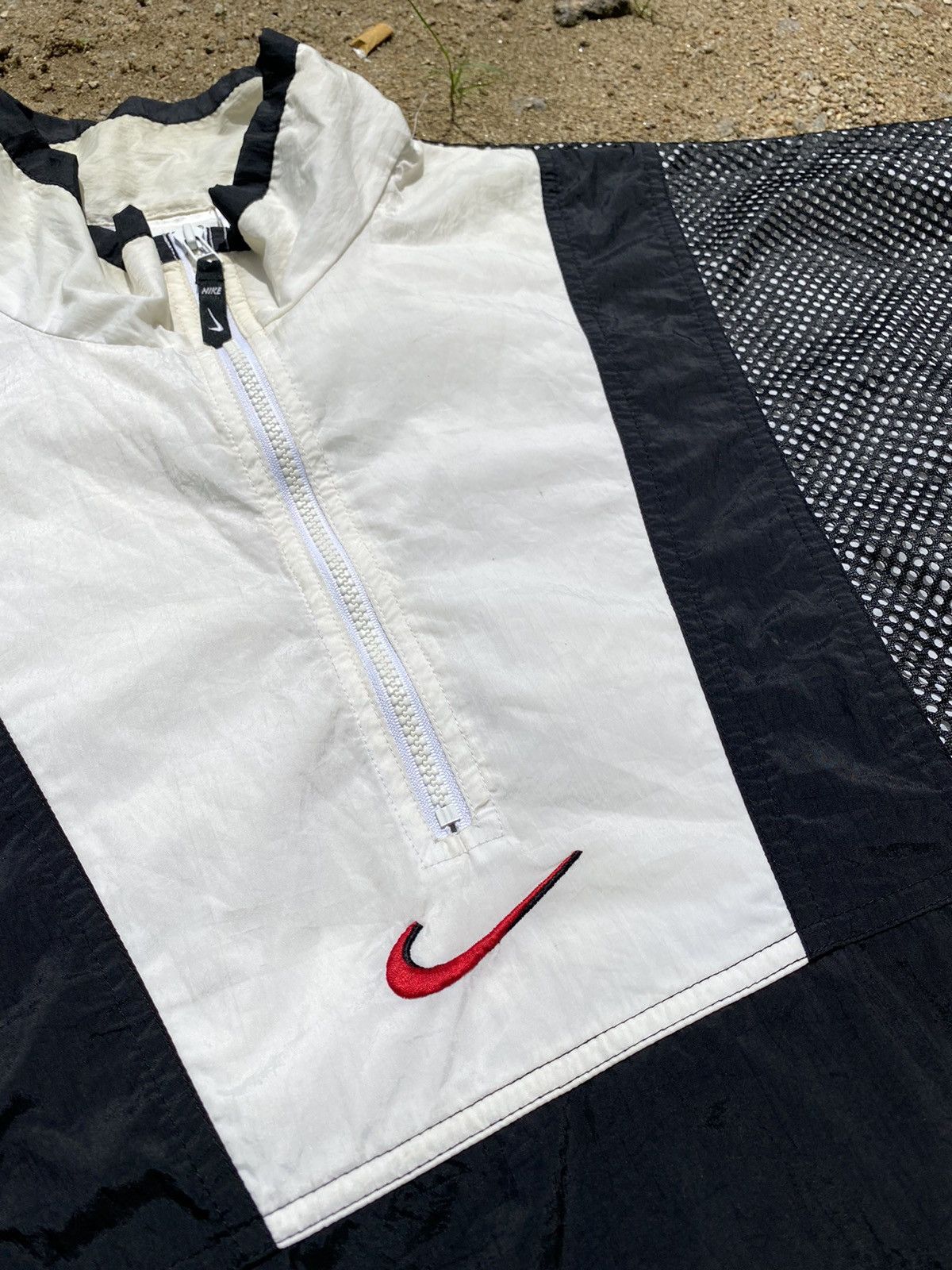 Nike × Vintage 💥RARE💥Vintage 90s NIKE SWOOSH “Center Logo” Streetwear/Hype Size US XL / EU 56 / 4 - 6 Thumbnail