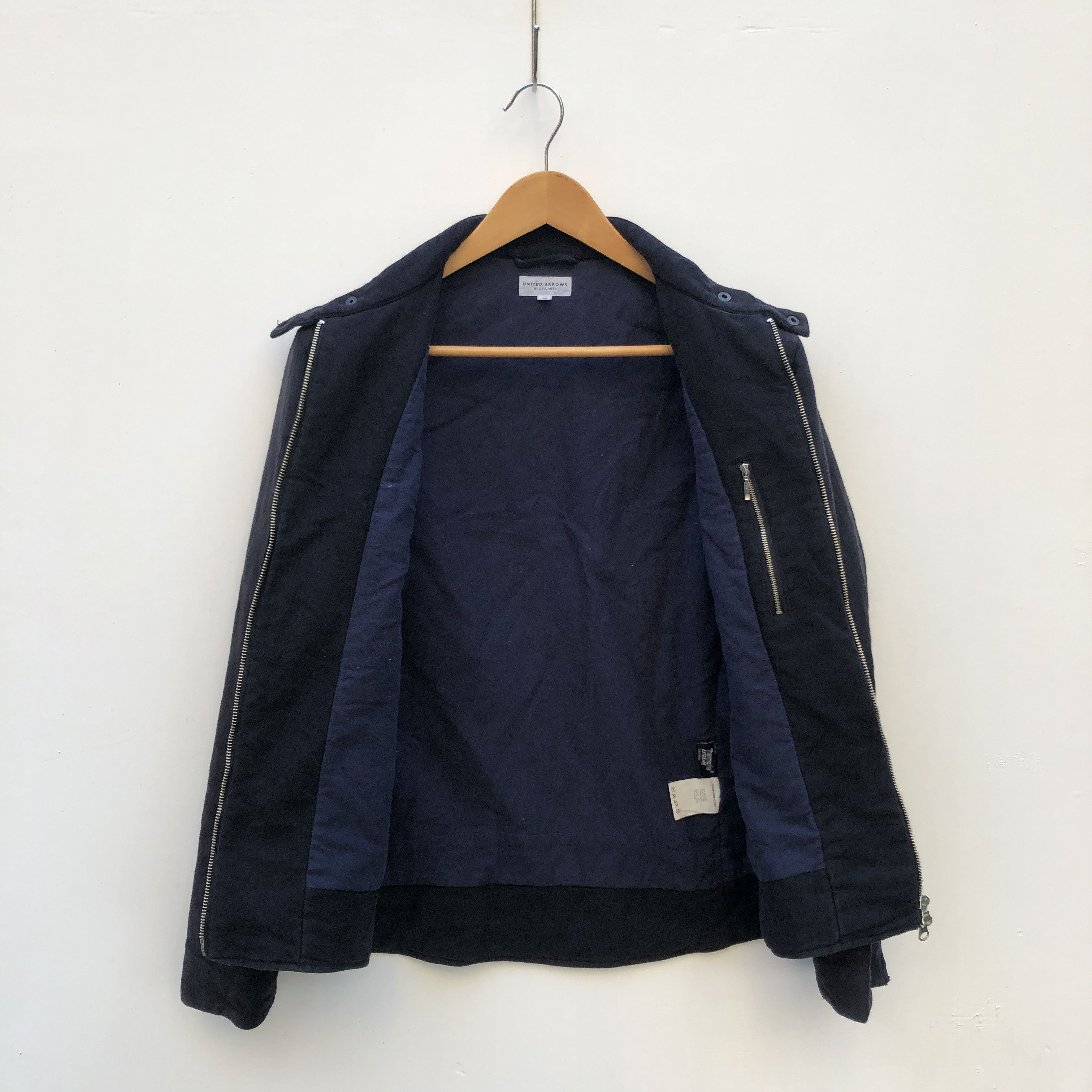 United Arrows UNITED ARROWS Blue Label Thermolite Jacket #0436-11 Size US M / EU 48-50 / 2 - 2 Thumbnail