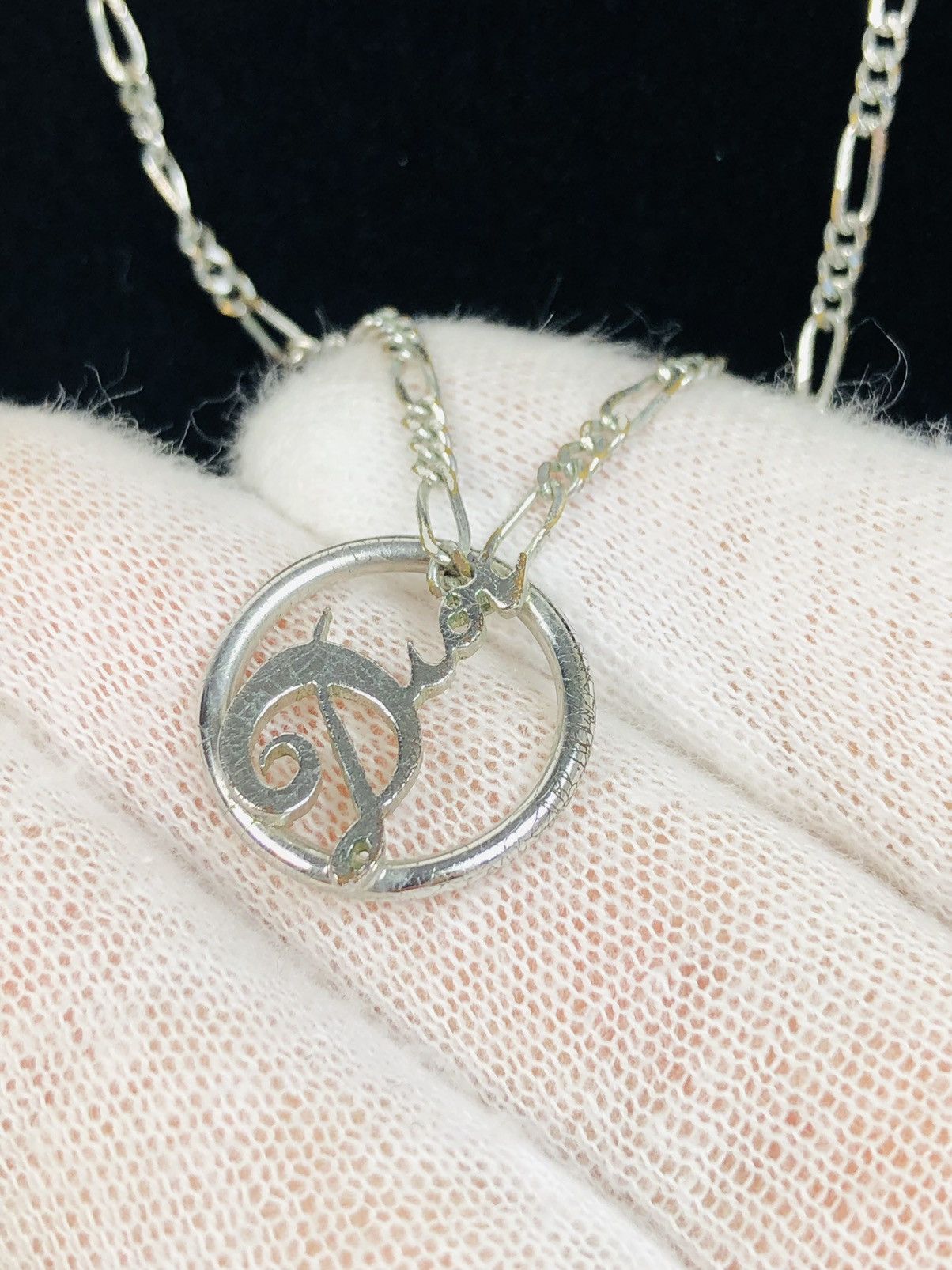 Dior cursive logo necklace