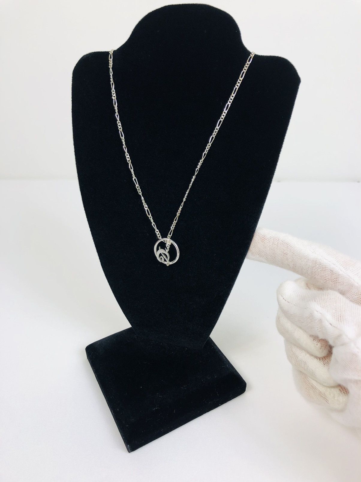 Dior cursive logo necklace