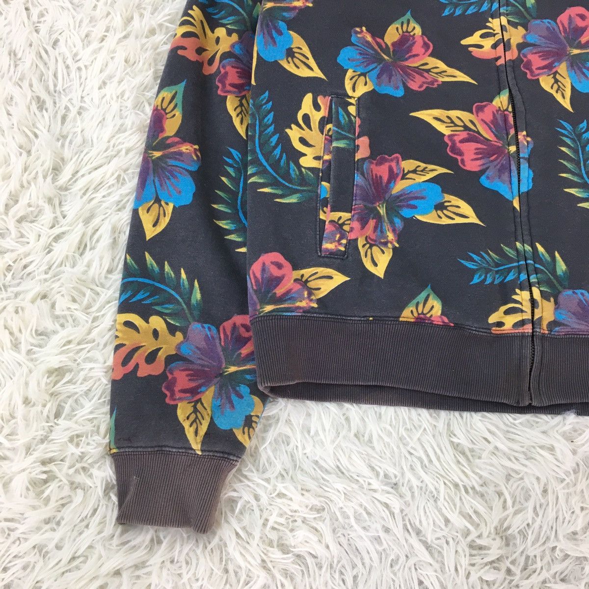 Quiksilver Quiksilver Over Print Flower Hoodie Size US M / EU 48-50 / 2 - 3 Thumbnail