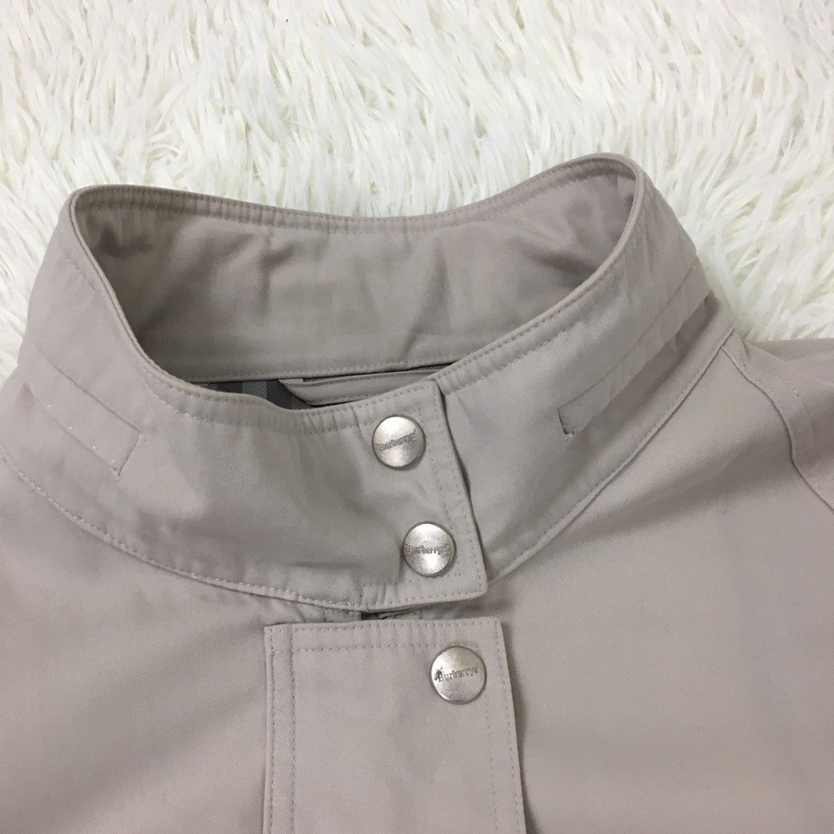 Burberry Burberrys’ Spell Out Lining Fishtail Parka Size US M / EU 48-50 / 2 - 6 Thumbnail