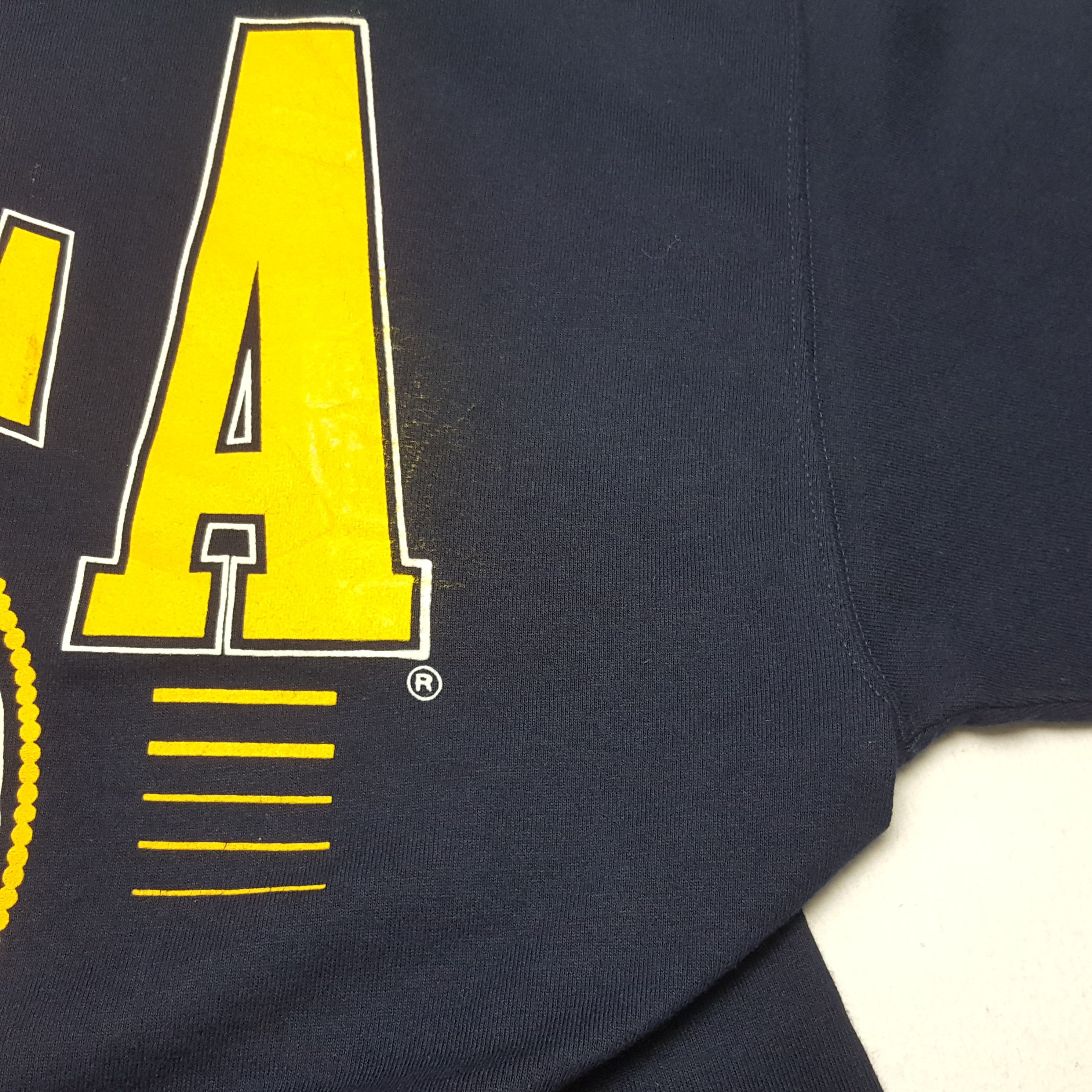 Vintage UNIVERSITY OF CALIFORNIA Big Logo Vintage Tshirt Size US XXL / EU 58 / 5 - 5 Thumbnail