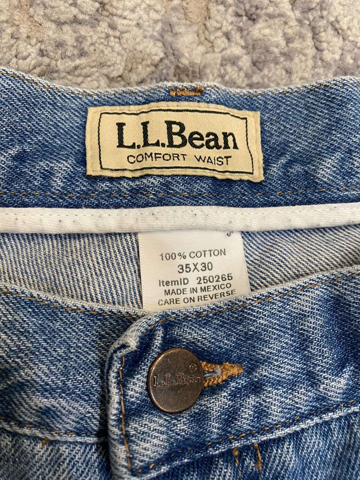 L.L. Bean × Vintage L.L. Bean Comfort Waist Washed Denim Striaght Jeans Size US 35 - 3 Thumbnail
