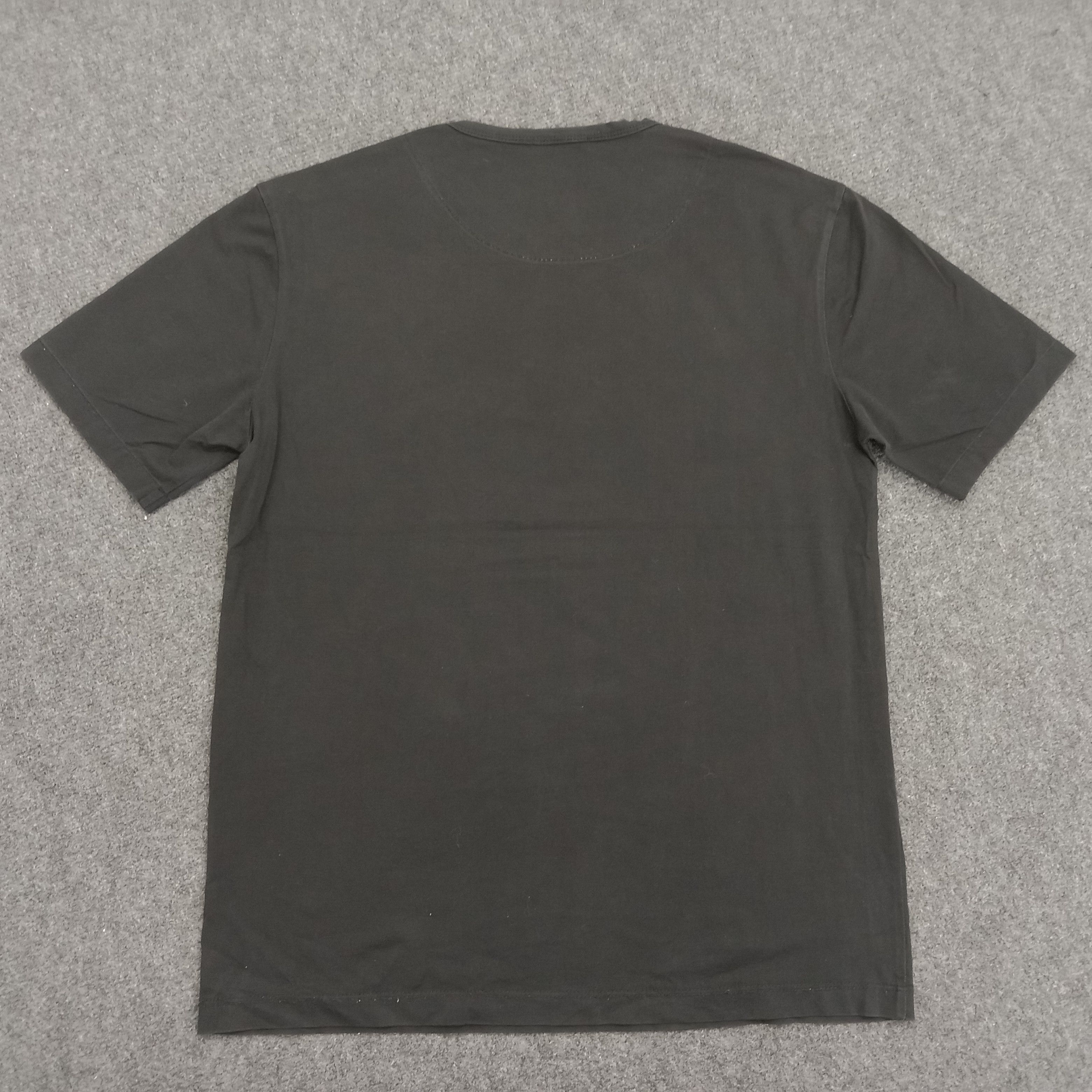 Burberry × Vintage Burberry Black Big Logo Design T-Shirt Size US M / EU 48-50 / 2 - 2 Thumbnail