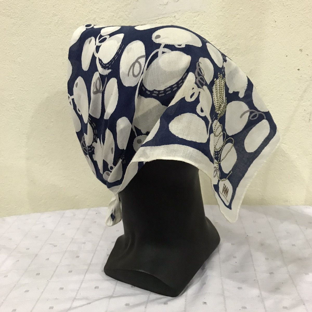Issey Miyake Issey Miyake Scarf / Handkerchief/Neckerchief /Pocket Square Size ONE SIZE - 5 Thumbnail