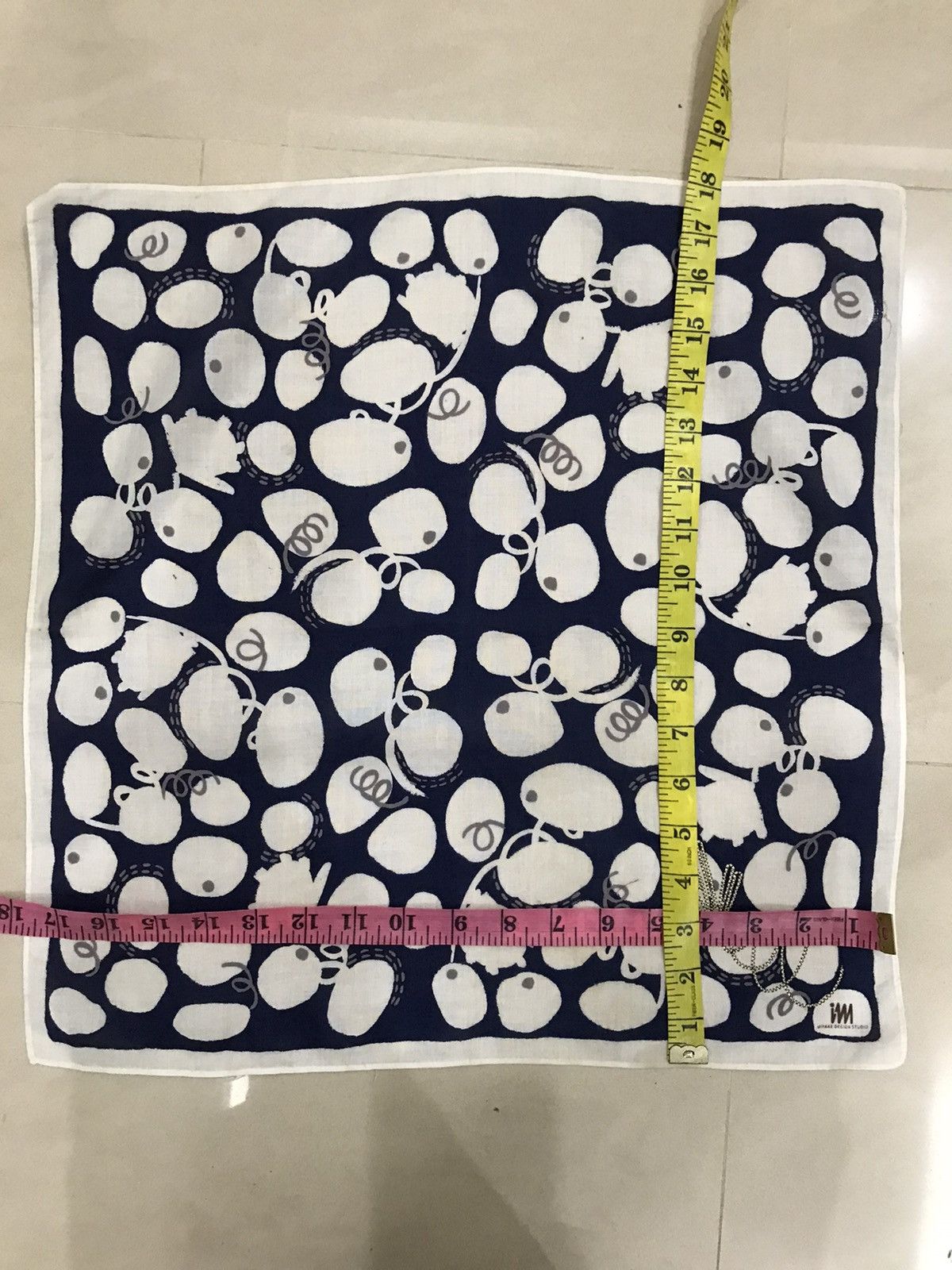 Issey Miyake Issey Miyake Scarf / Handkerchief/Neckerchief /Pocket Square Size ONE SIZE - 4 Thumbnail