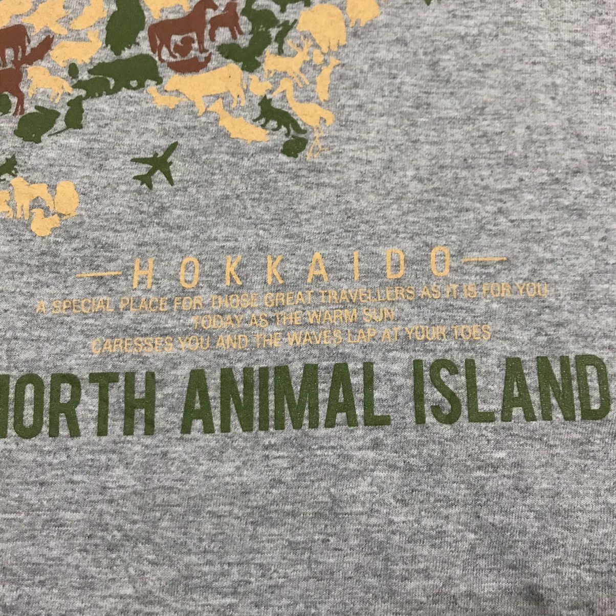 Japanese Brand Hokaido north animal island tshirt Size US M / EU 48-50 / 2 - 5 Thumbnail