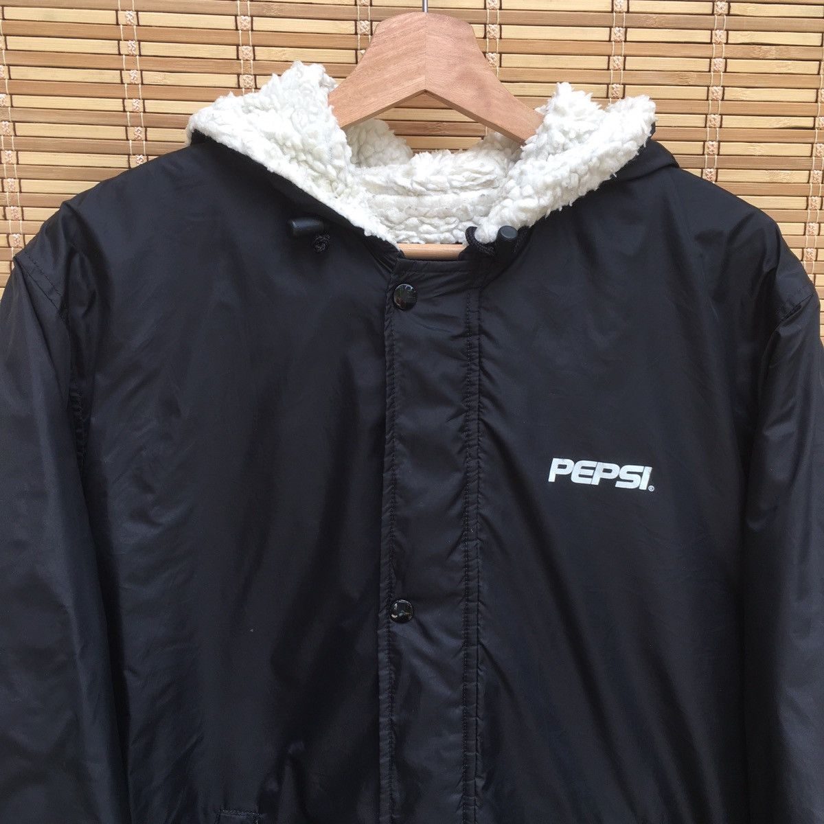 Vintage Vintage Pepsi Sherpa Lining Long Coat Size US M / EU 48-50 / 2 - 7 Thumbnail