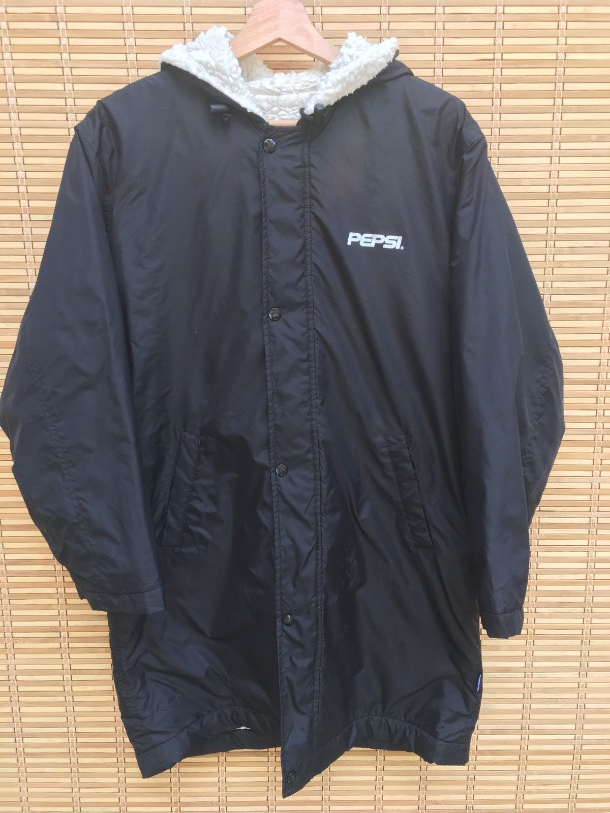 Vintage Vintage Pepsi Sherpa Lining Long Coat Size US M / EU 48-50 / 2 - 2 Thumbnail