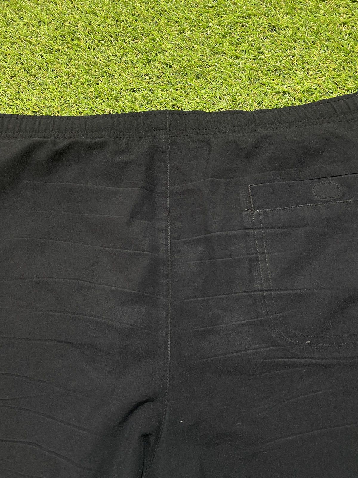 Nike Vintage Nike shorts streetwear swoosh casual y2k size M Size US 32 / EU 48 - 4 Thumbnail