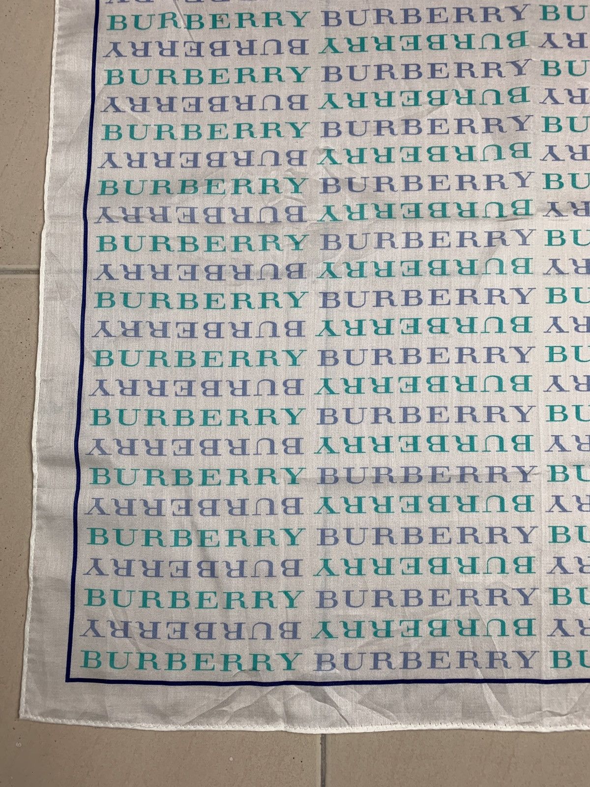 Burberry Burberry Handkerchief Pocketsquares Size ONE SIZE - 8 Thumbnail