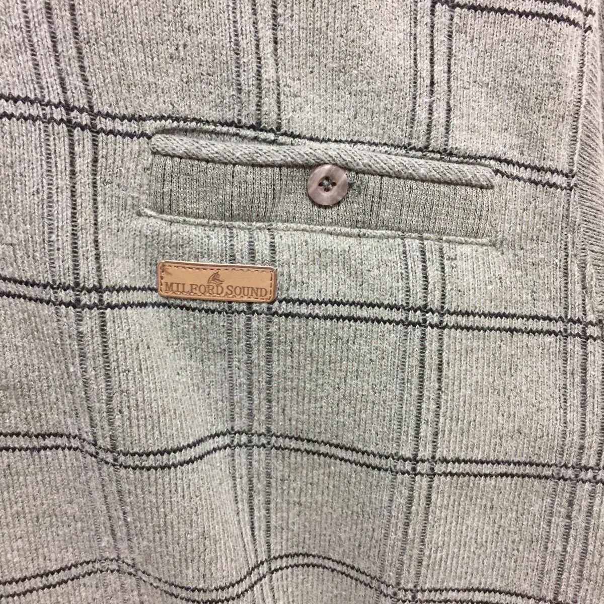 Vintage MILFORD SOUND Sweatshirt spellout Big Logo size M Size US M / EU 48-50 / 2 - 5 Thumbnail
