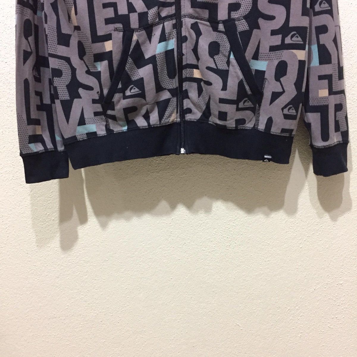 Quiksilver QUIKSILVER Hoodie Sweatshirt size L Size US L / EU 52-54 / 3 - 4 Thumbnail