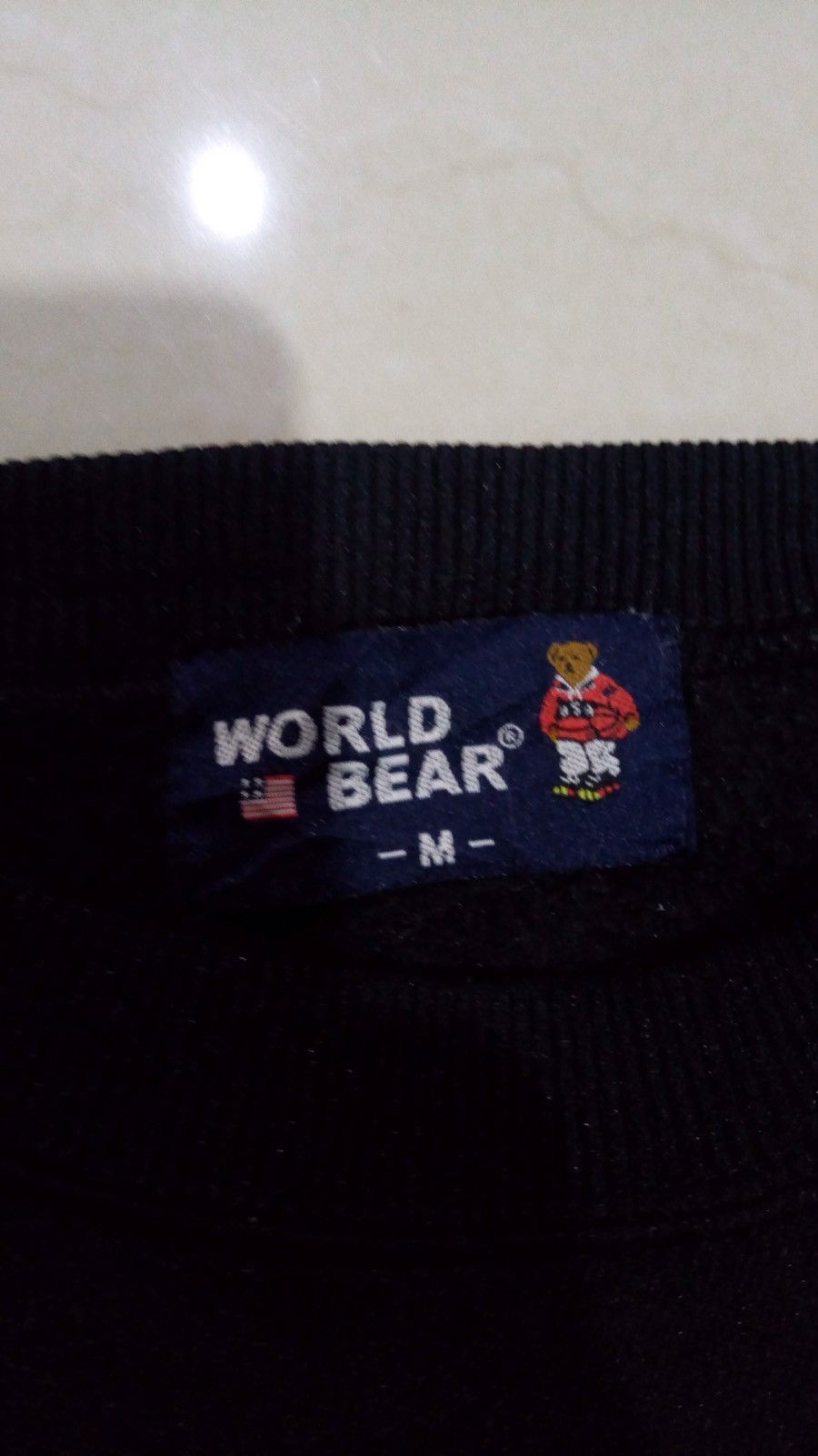 Japanese Brand × Vintage World Bear Swetshirt spell out Big Logo M fits L Size US L / EU 52-54 / 3 - 7 Thumbnail