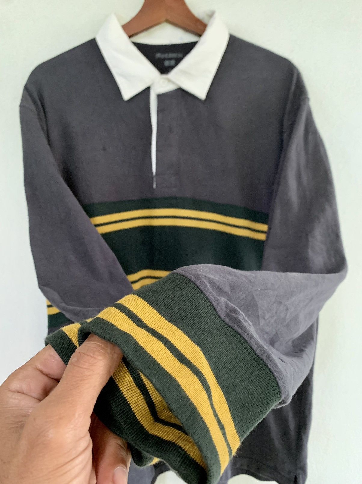 JW Anderson × Japanese Brand × Uniqlo J W Anderson Collar Sweatshirt Size US L / EU 52-54 / 3 - 4 Thumbnail