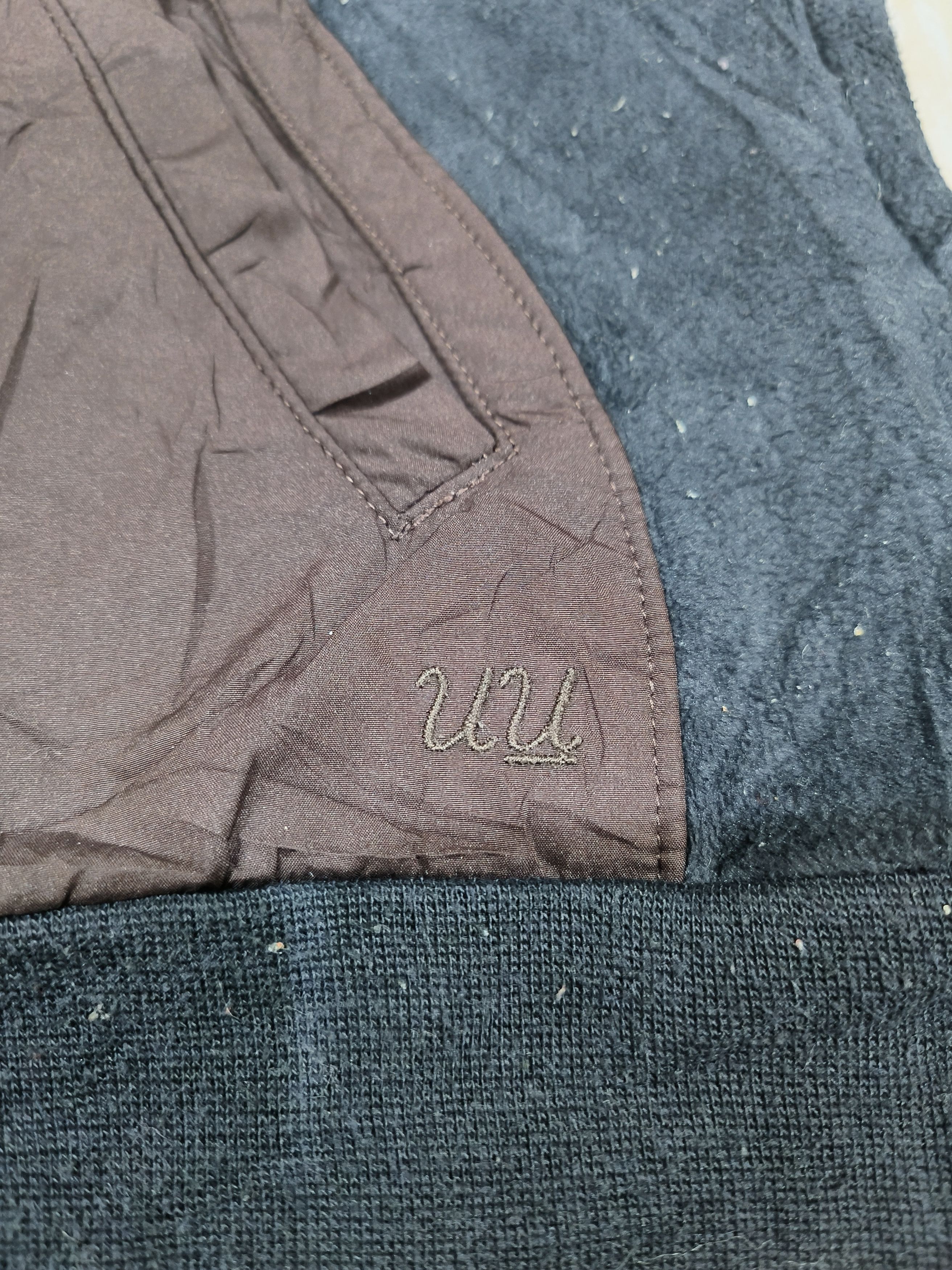 Japanese Brand Undercover x Uniqlo hoodie zip up Size US M / EU 48-50 / 2 - 6 Thumbnail