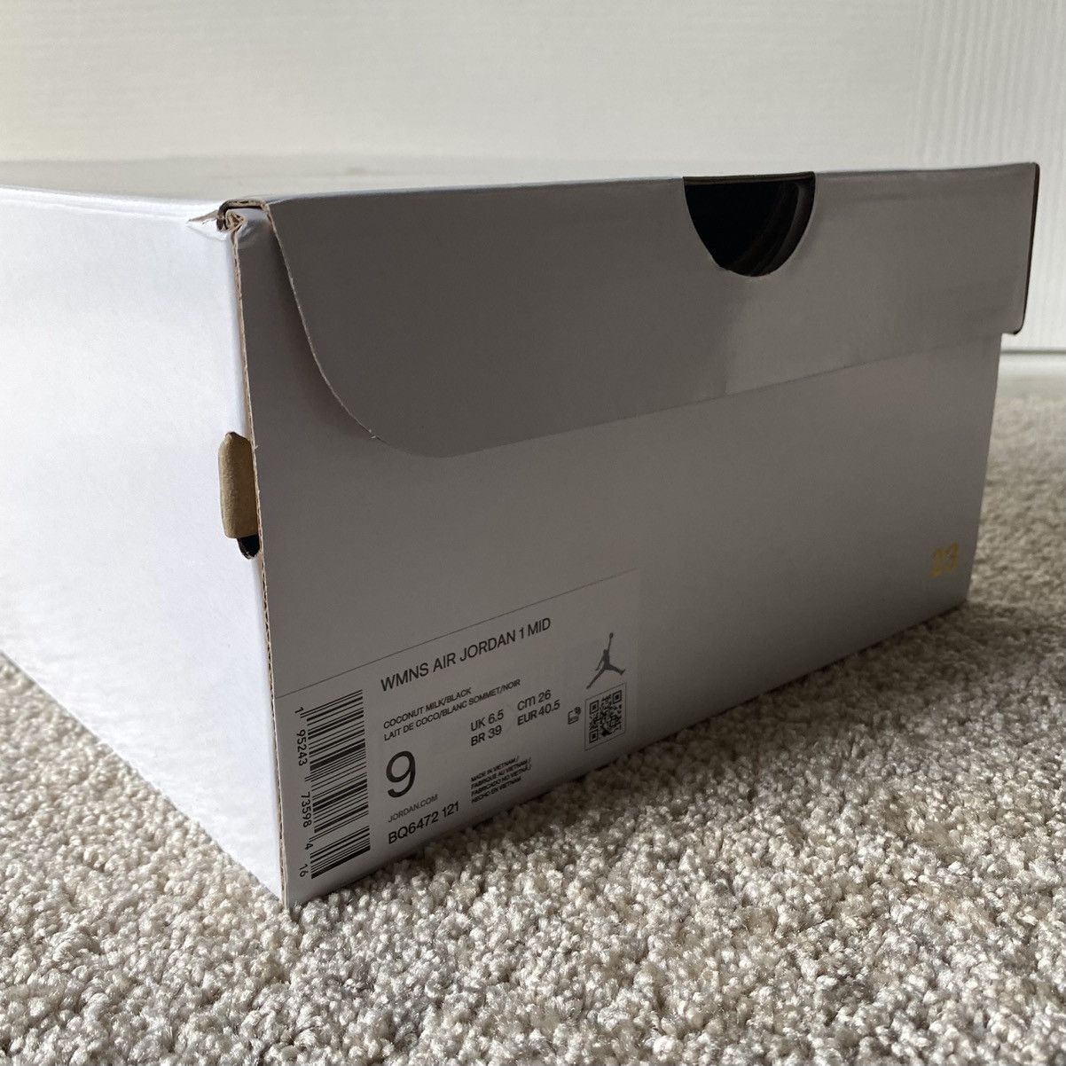 Jordan Brand × Nike Jordan 1 Mid Coconut Milk 9W Size US 9 / IT 39 - 4 Thumbnail