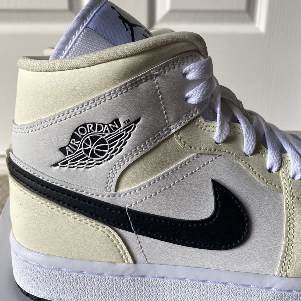 Jordan Brand × Nike Jordan 1 Mid Coconut Milk 9W Size US 9 / IT 39 - 7 Thumbnail
