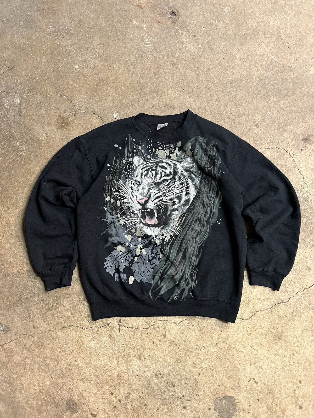 Vintage Vintage Animal Planet Big Cat Crewneck Size US M / EU 48-50 / 2 - 1 Thumbnail