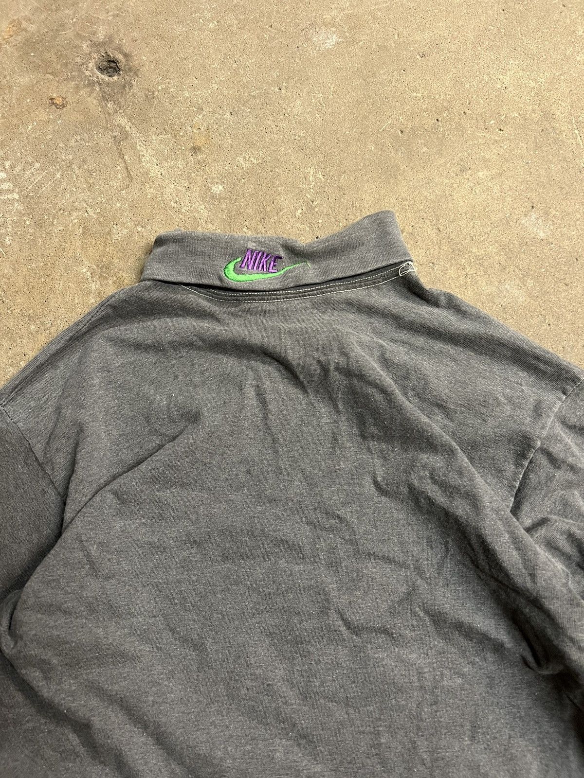 Nike × Vintage Vintage 90's Nike Mock Neck Logo Long Sleeve Size US L / EU 52-54 / 3 - 1 Thumbnail