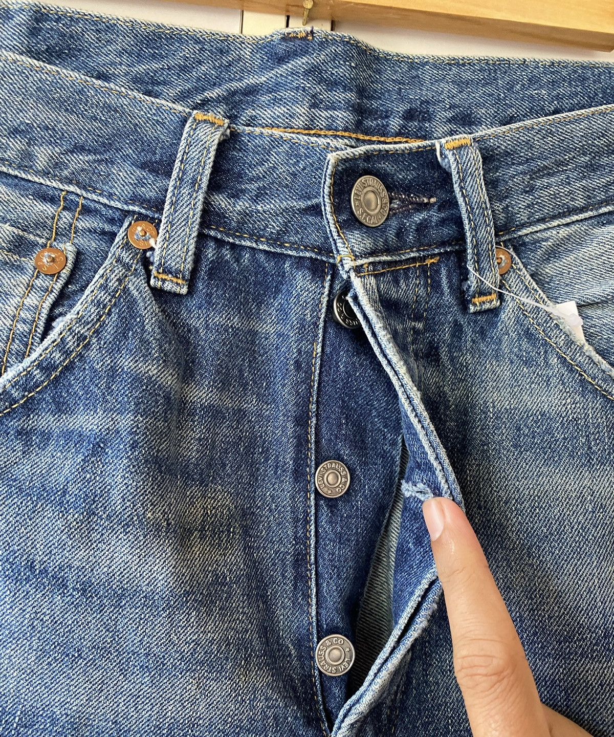 Levi's VINTAGE LEVIS 501 BIG E JEANS ( 29x32) Size US 29 - 4 Thumbnail