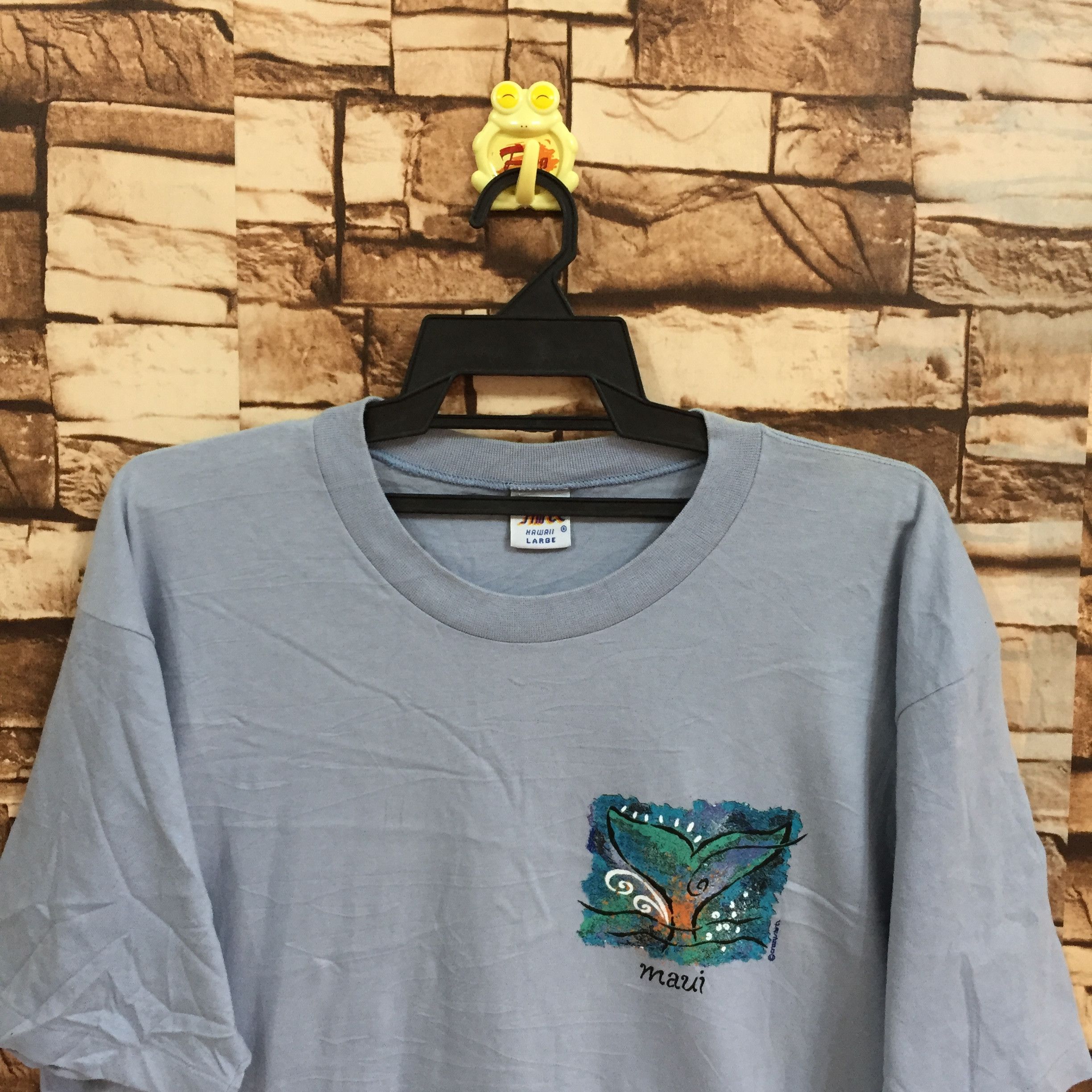 Vintage Vintage CRAZY SHIRT t shirt whalewatch maui size L Size US L / EU 52-54 / 3 - 3 Thumbnail