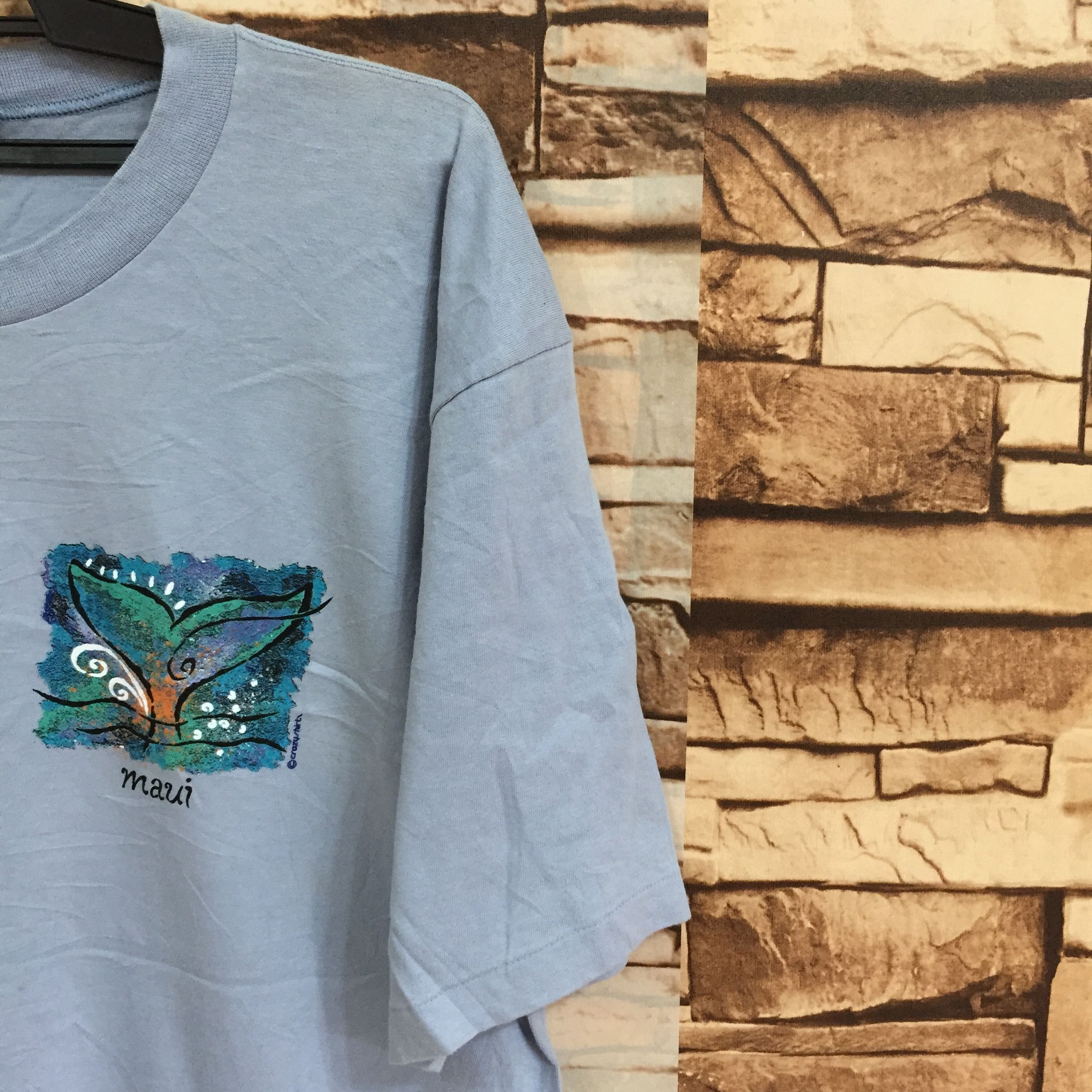 Vintage Vintage CRAZY SHIRT t shirt whalewatch maui size L Size US L / EU 52-54 / 3 - 5 Thumbnail