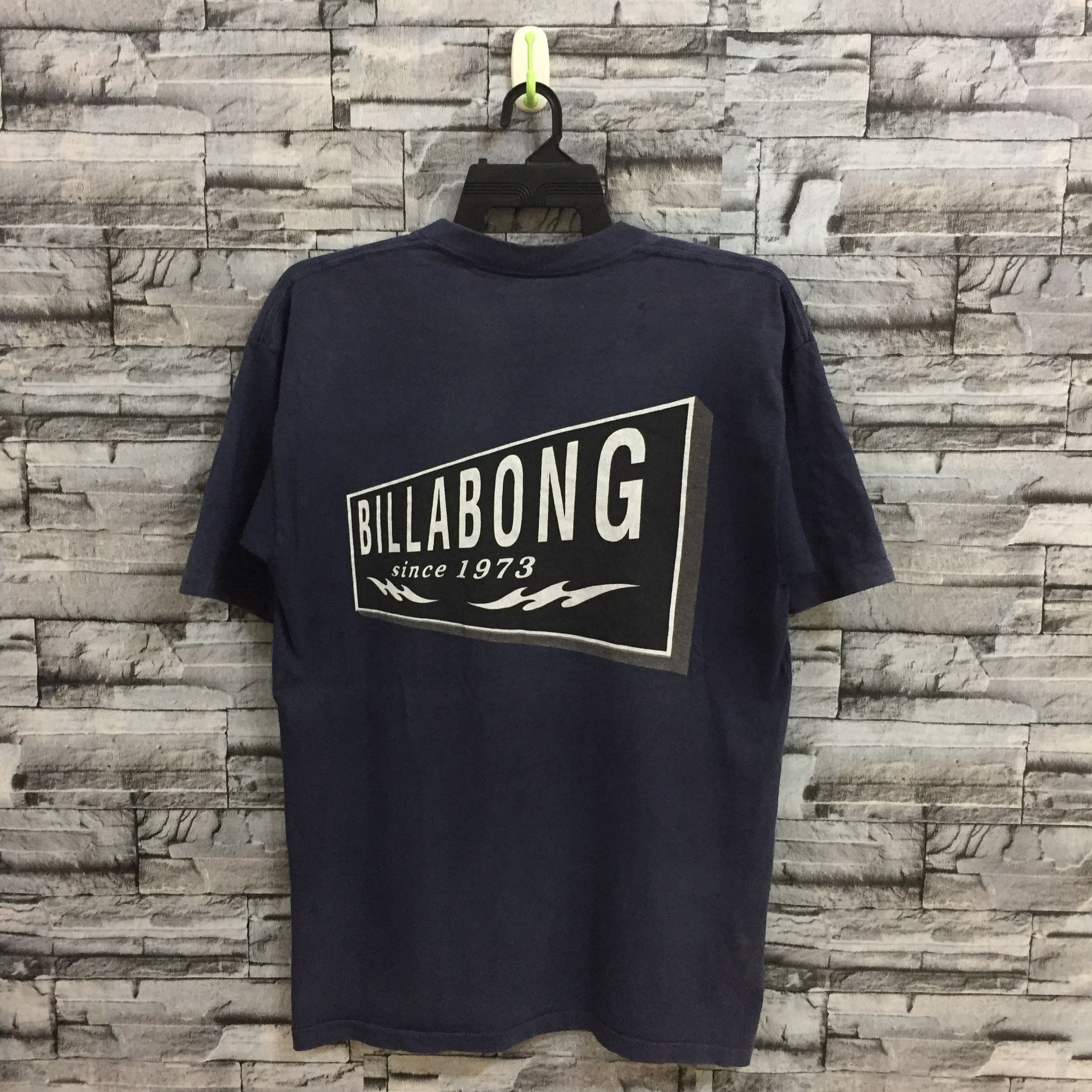 Billabong Vintage Billabong t shirt big logo surfing skateboard Size US L / EU 52-54 / 3 - 1 Thumbnail