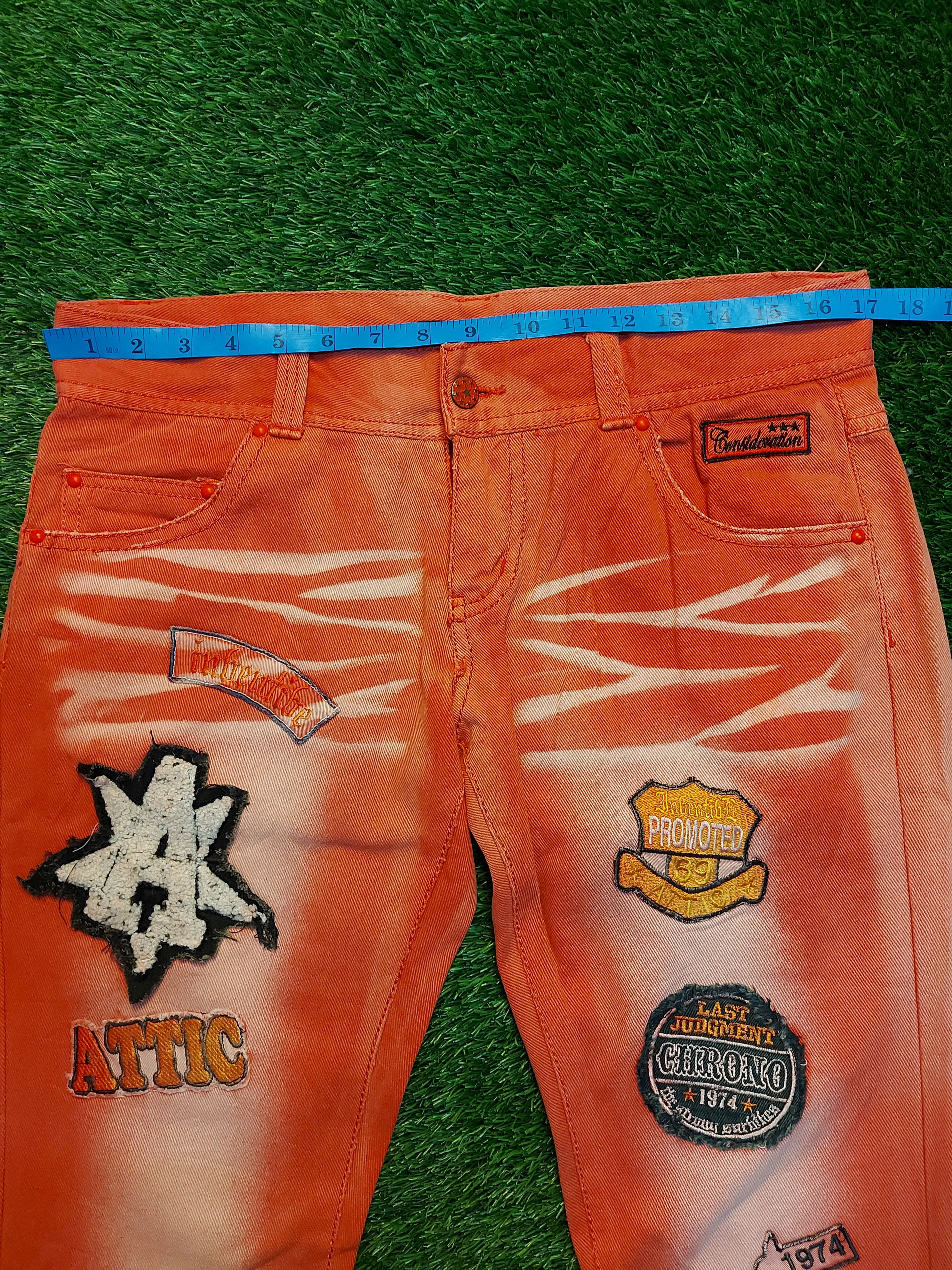 In The Attic (J214) IN THE ATTIC - bleach patches jeans like hysteric Size US 34 / EU 50 - 4 Thumbnail