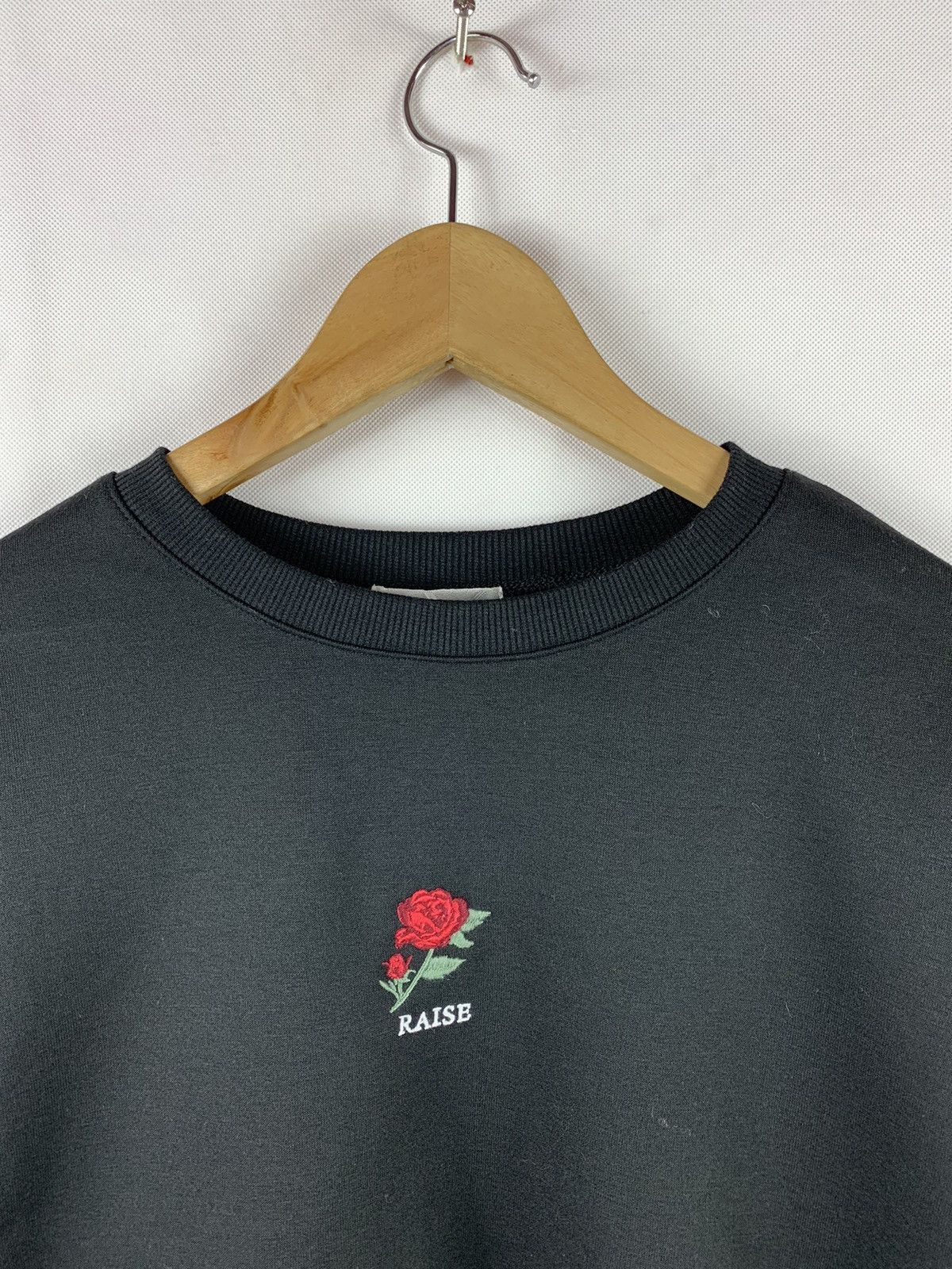 Vintage Galyge Rose Embroided Sweater Size US L / EU 52-54 / 3 - 2 Thumbnail