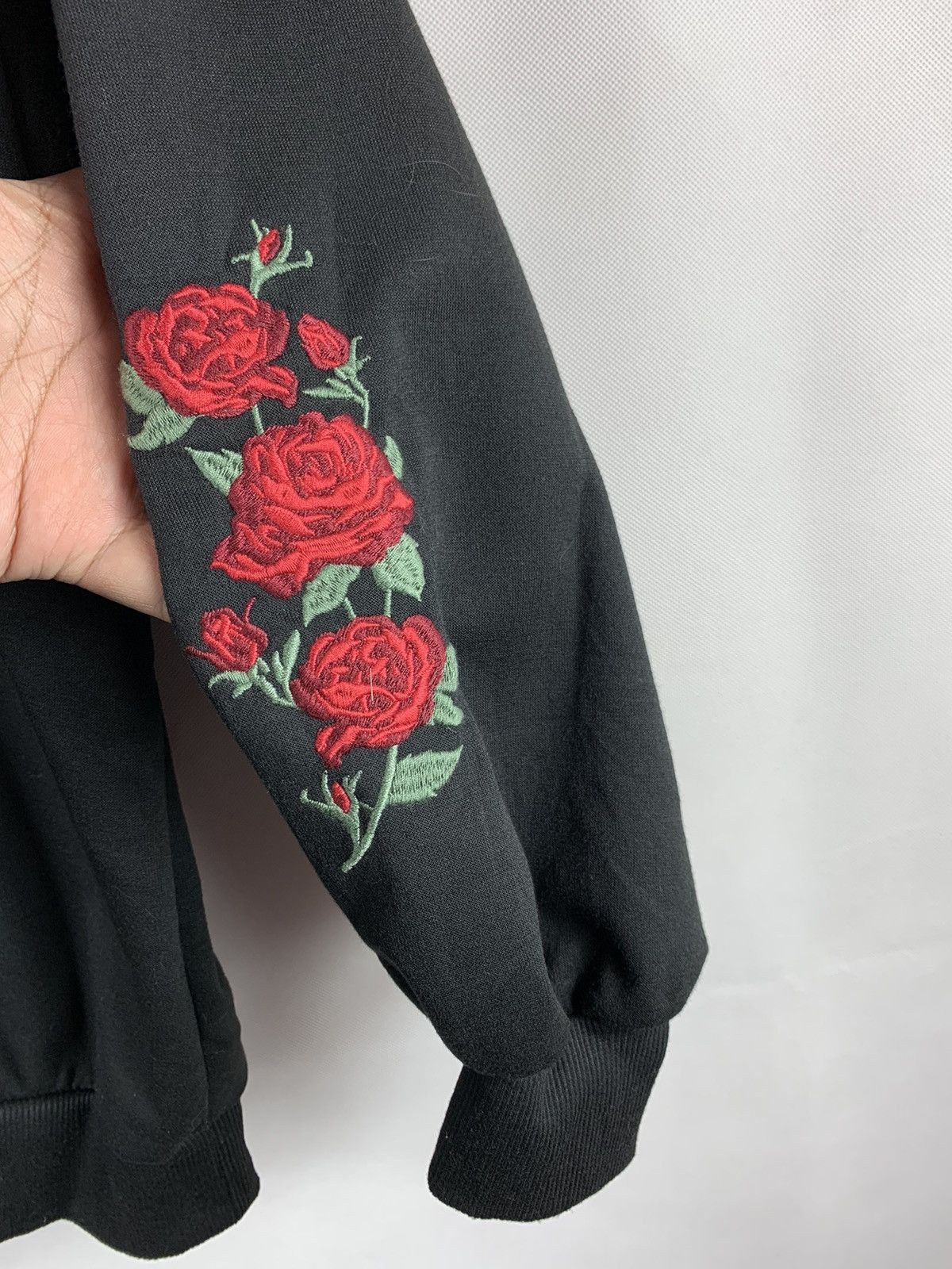 Vintage Galyge Rose Embroided Sweater Size US L / EU 52-54 / 3 - 3 Thumbnail