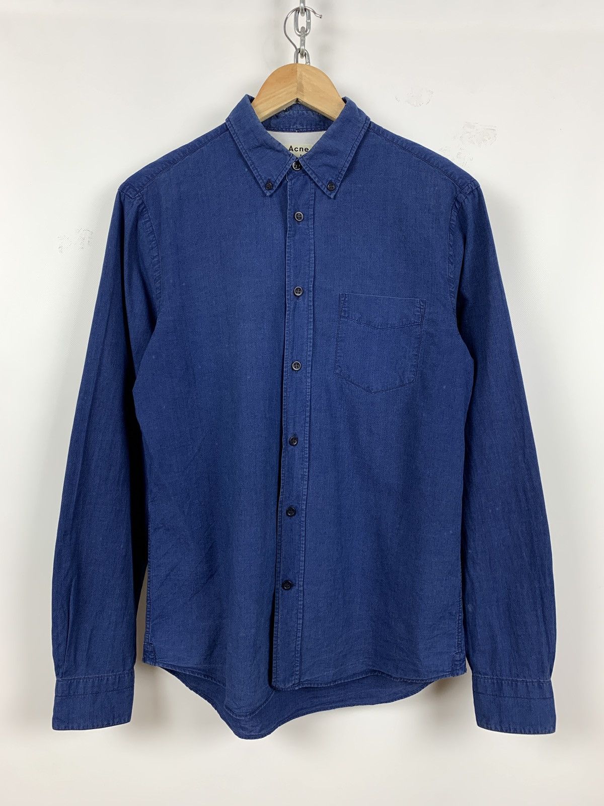 Acne Studios Vintage Acne Studios Blue Classic Fit Denim Button Up Shirt Size US S / EU 44-46 / 1 - 1 Thumbnail