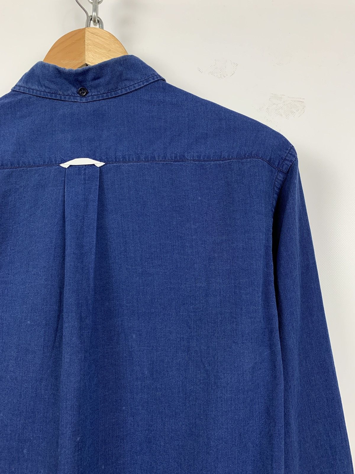 Acne Studios Vintage Acne Studios Blue Classic Fit Denim Button Up Shirt Size US S / EU 44-46 / 1 - 12 Thumbnail