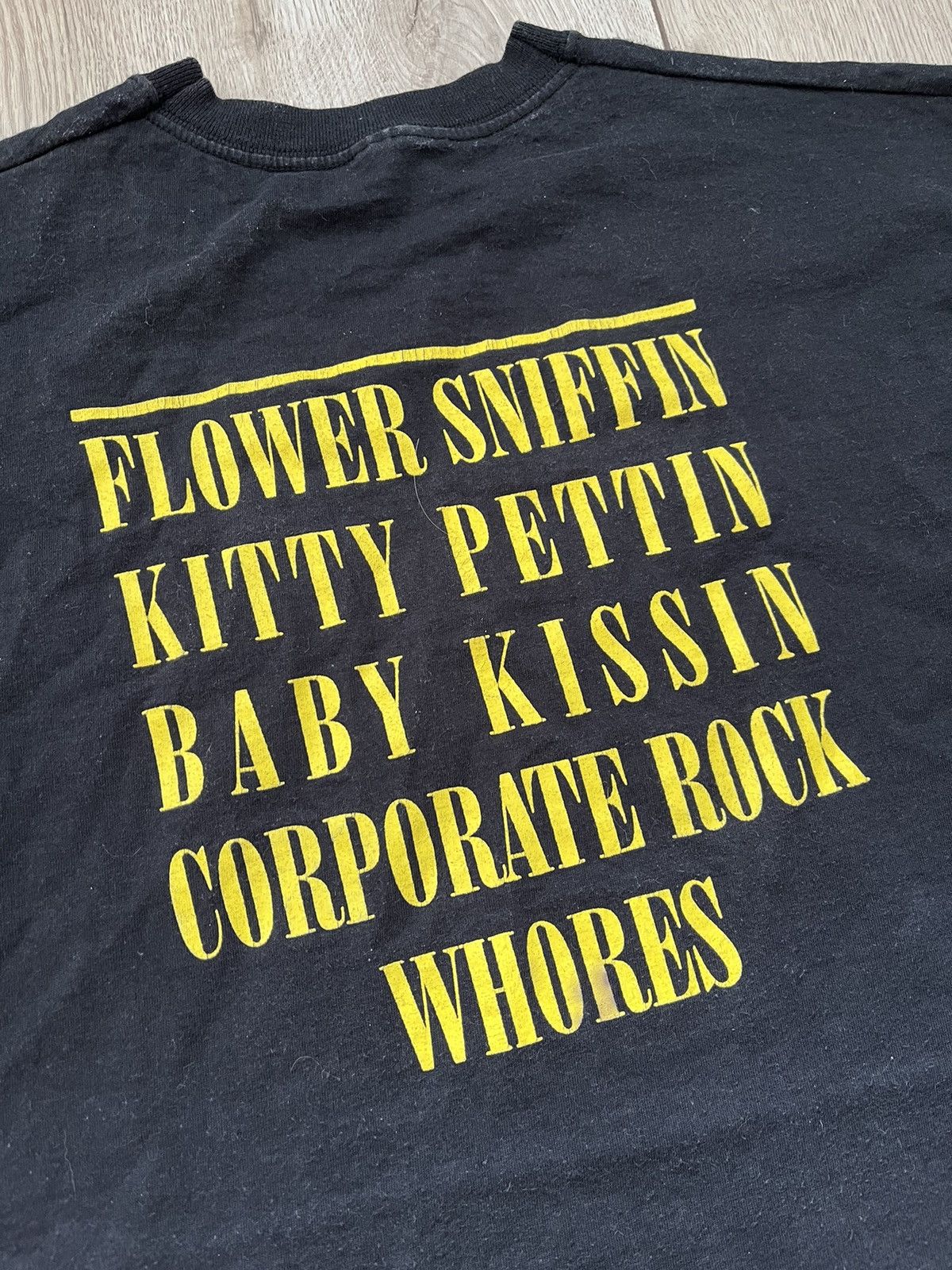 Nirvana × Vintage Tshirt Nirvana 1992 90s y2k Smiley Face Logo Flower Sniffin Size US M / EU 48-50 / 2 - 8 Thumbnail