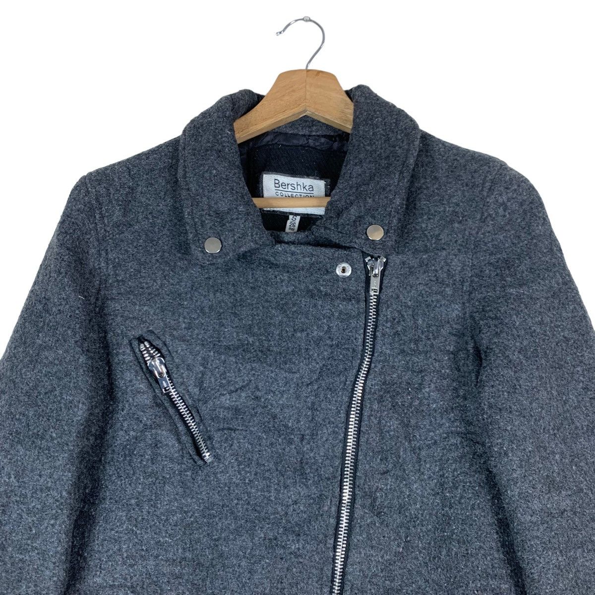 Bershka Vintage Bershka Collection Outerwear Multi Pocket Zipper Size US S / EU 44-46 / 1 - 2 Thumbnail