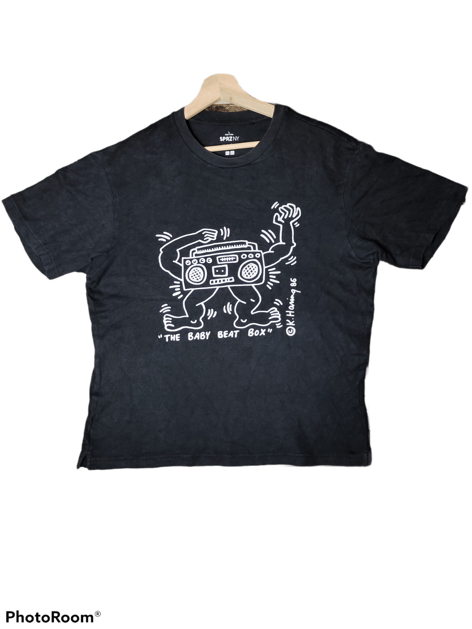 Keith Haring × Uniqlo Keith Haring x Uniqlo "The Baby Beat Box" Size US L / EU 52-54 / 3 - 1 Thumbnail