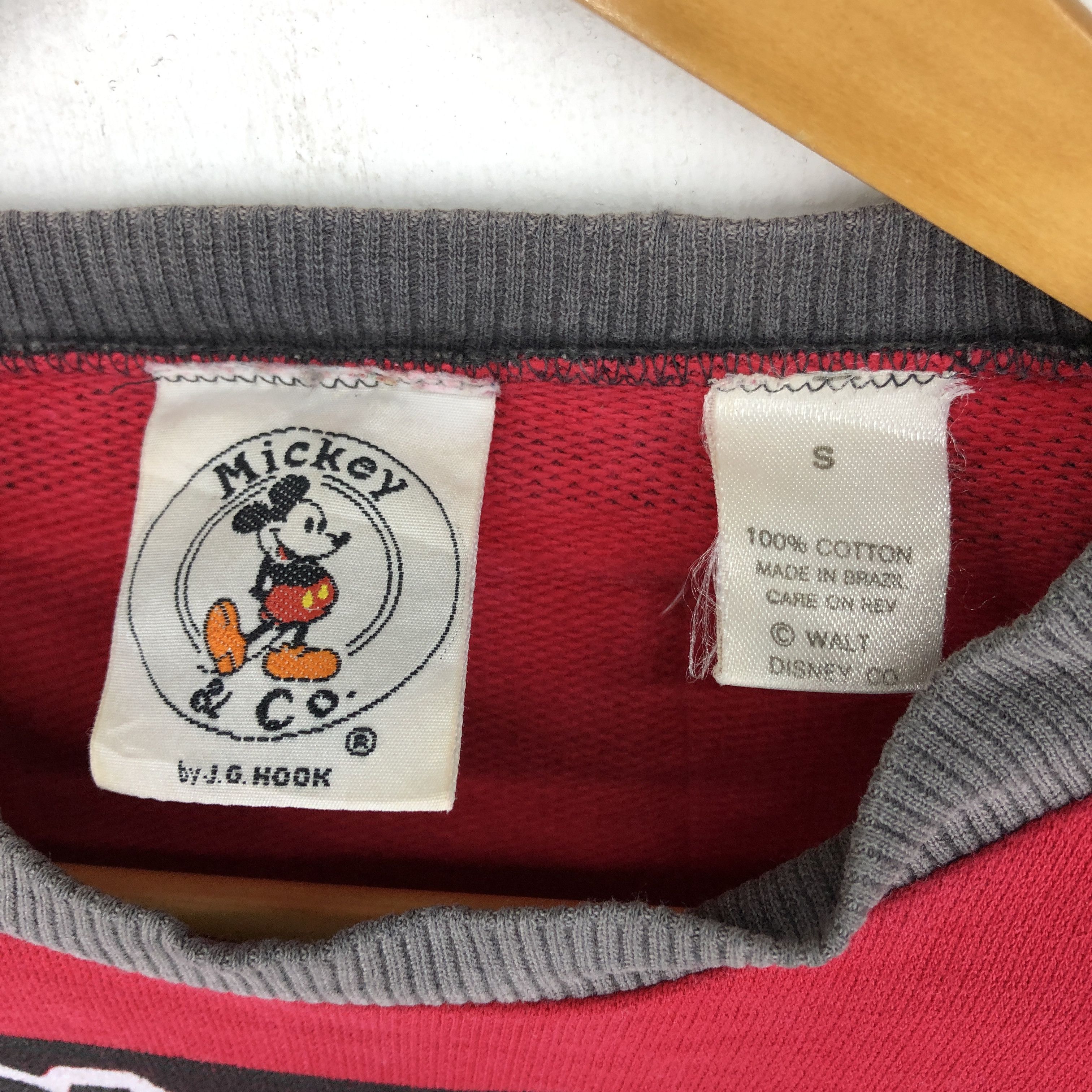 Disney 90s Vintage MICKEY MOUSE GYM Rare Design Sweatshirt #2264-79 Size US M / EU 48-50 / 2 - 3 Thumbnail