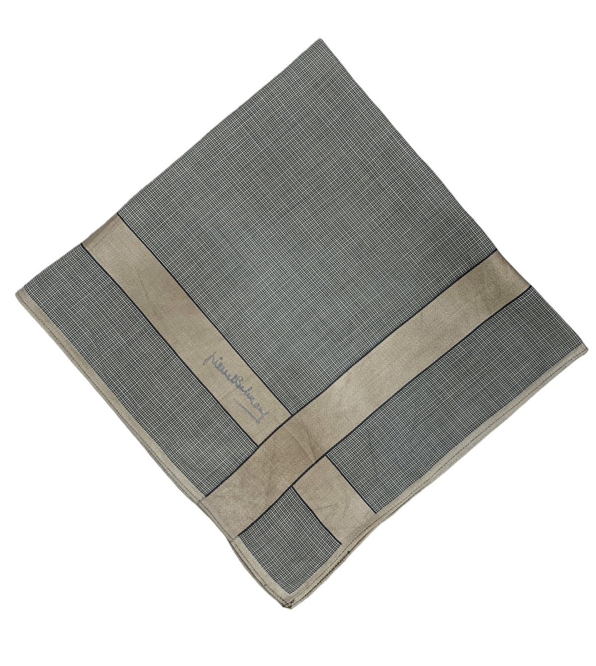Pierre Balmain Pierre Balmain Handkerchief Pocketsquares Size ONE SIZE - 1 Thumbnail