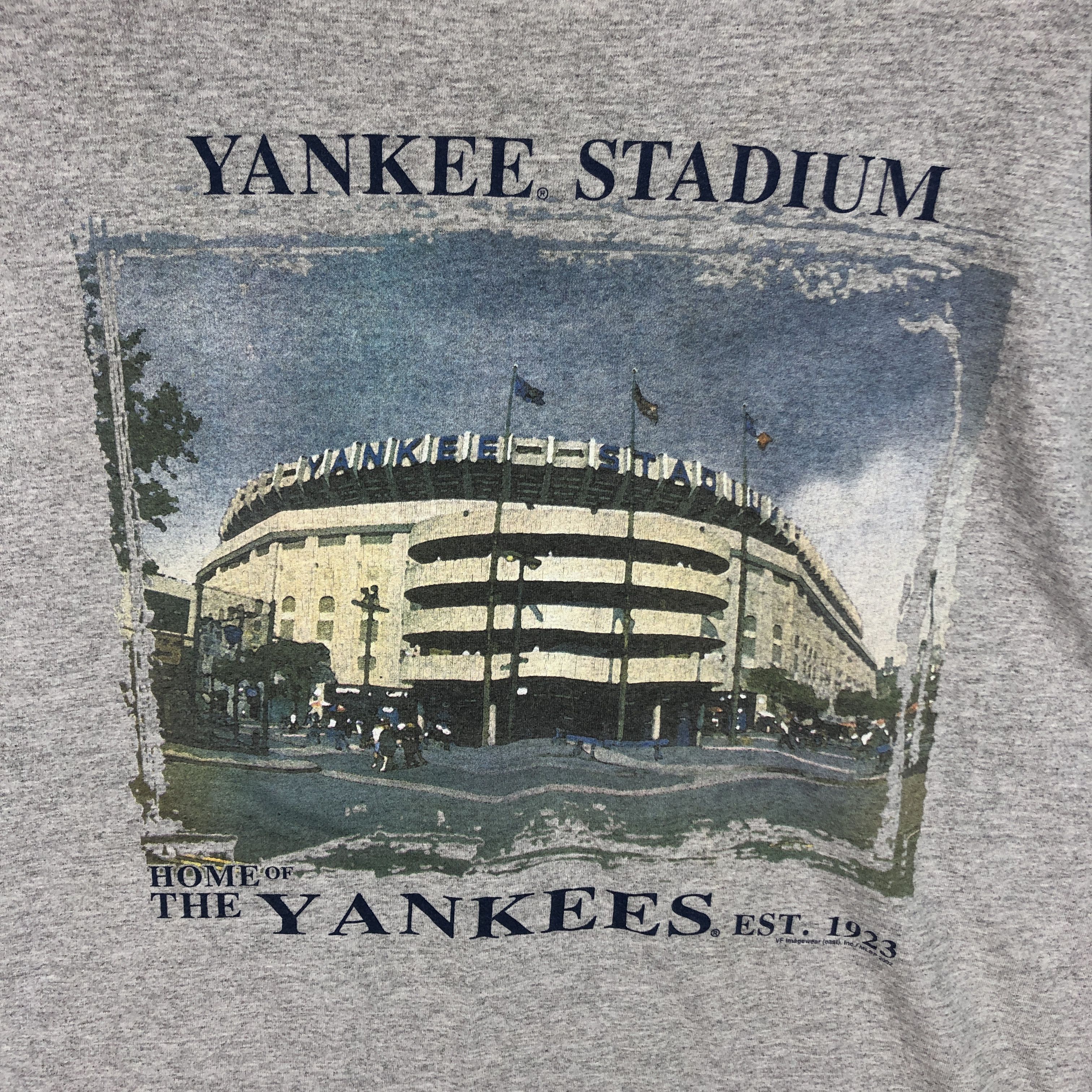 Lee Y2K Vintage YANKEE STADIUM MLBP Crew Neck T Shirt #2565-90 Size US XXL / EU 58 / 5 - 2 Thumbnail