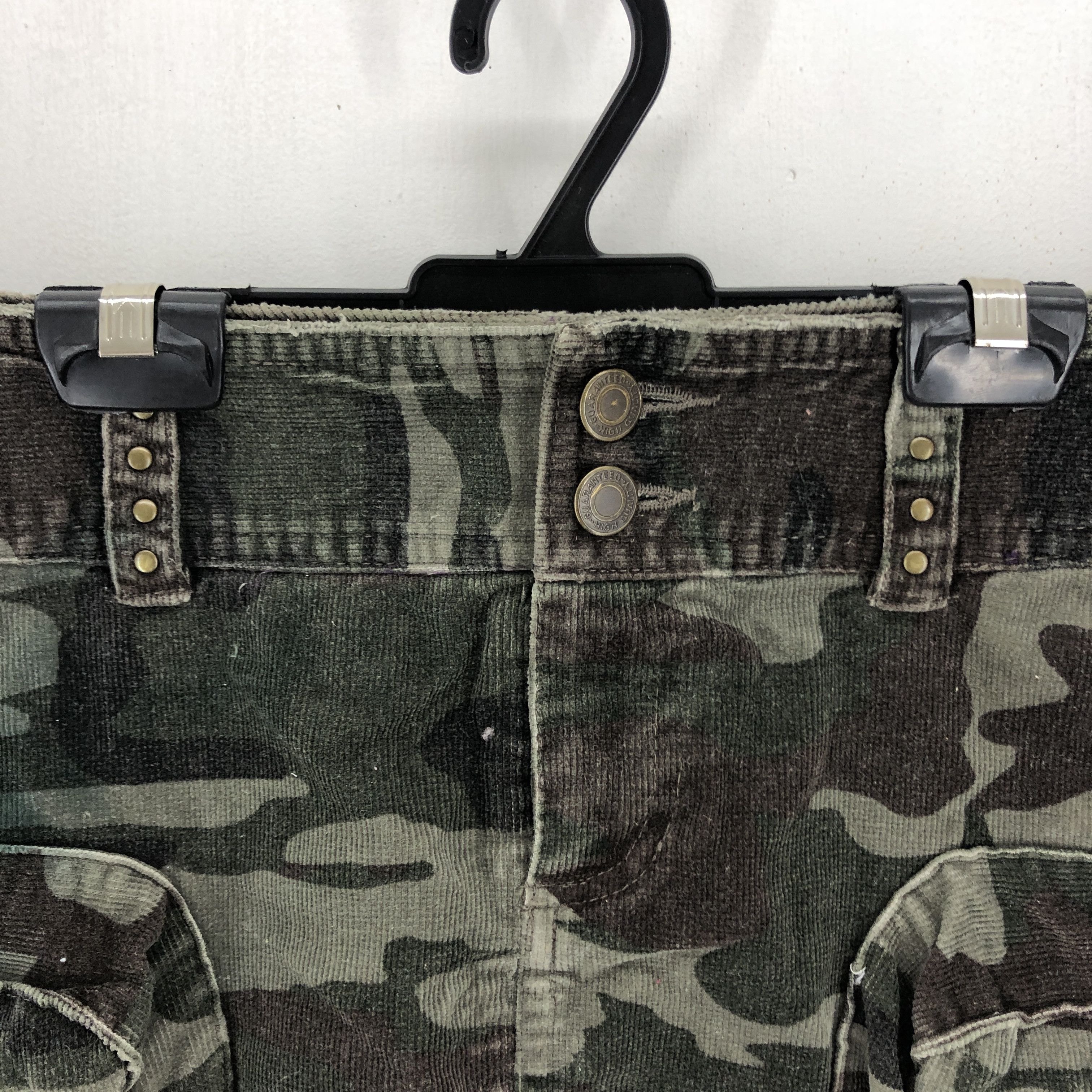 Japanese Brand Army Camouflage Mini Skirt #1734-65 Size 27" / US 4 / IT 40 - 3 Thumbnail