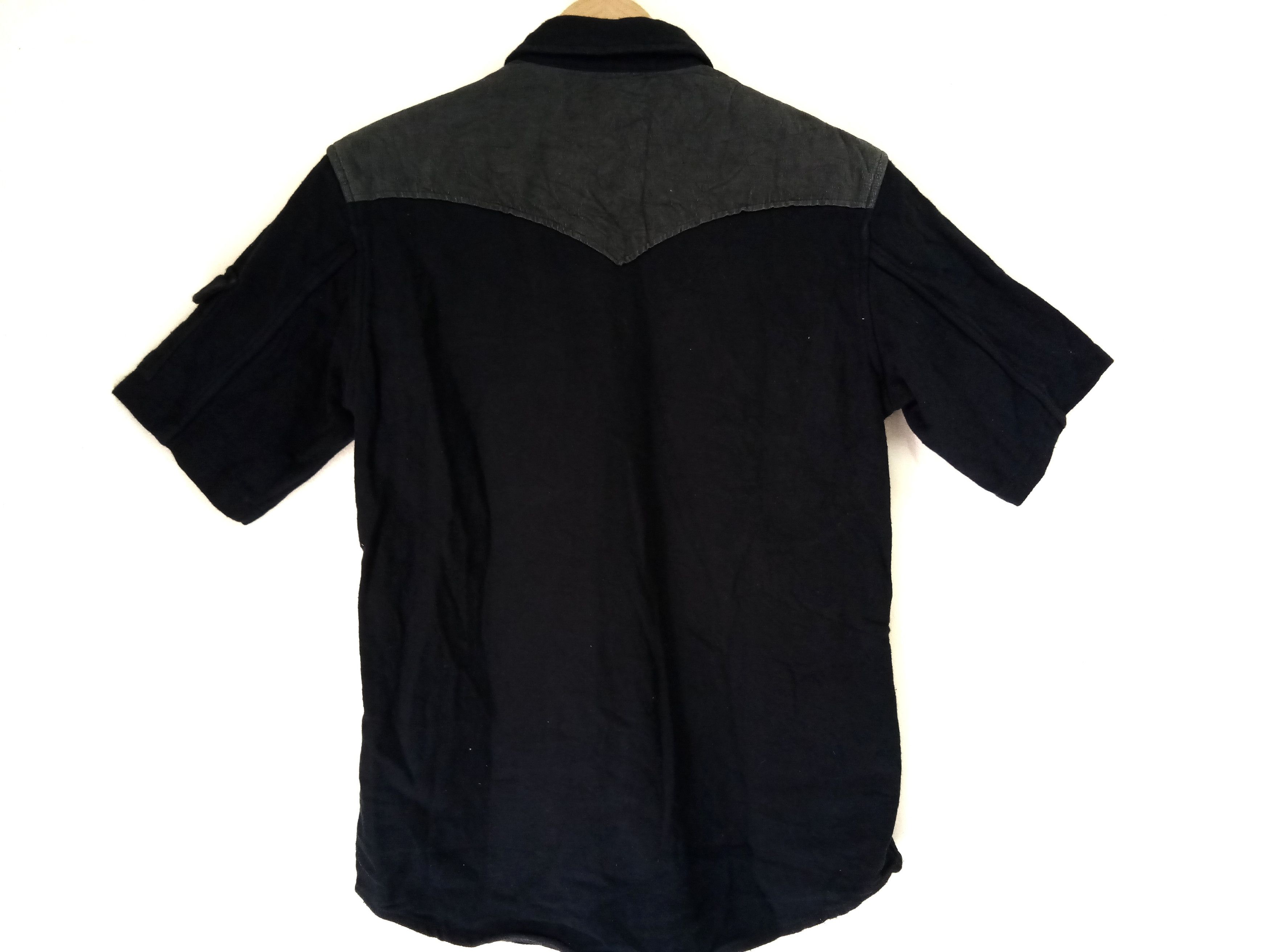 Undercover × Uniqlo Uniqlo X Undercover | size s Size US S / EU 44-46 / 1 - 2 Thumbnail